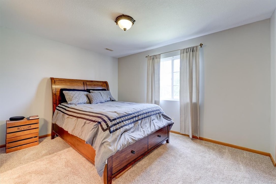 5924 Sutton Place 6