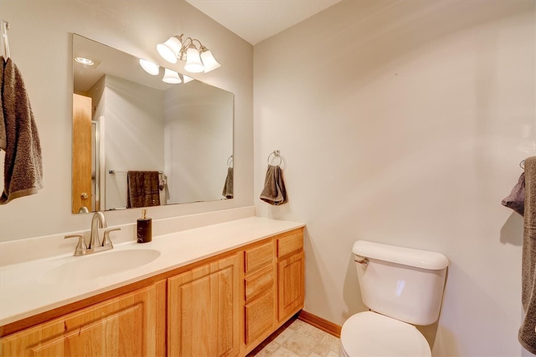 5924 Sutton Place 6