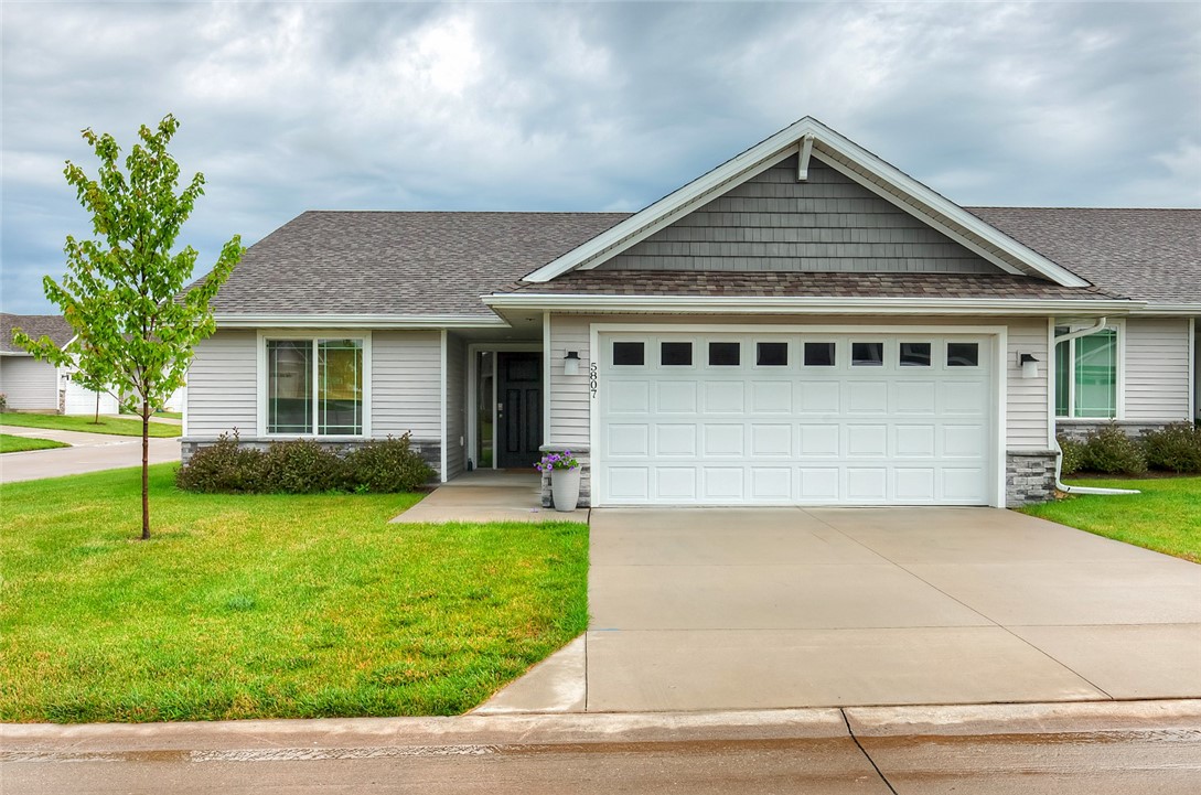 5807 SE 23rd Court