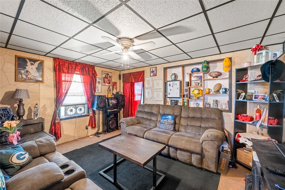 3925 SE 8th Street