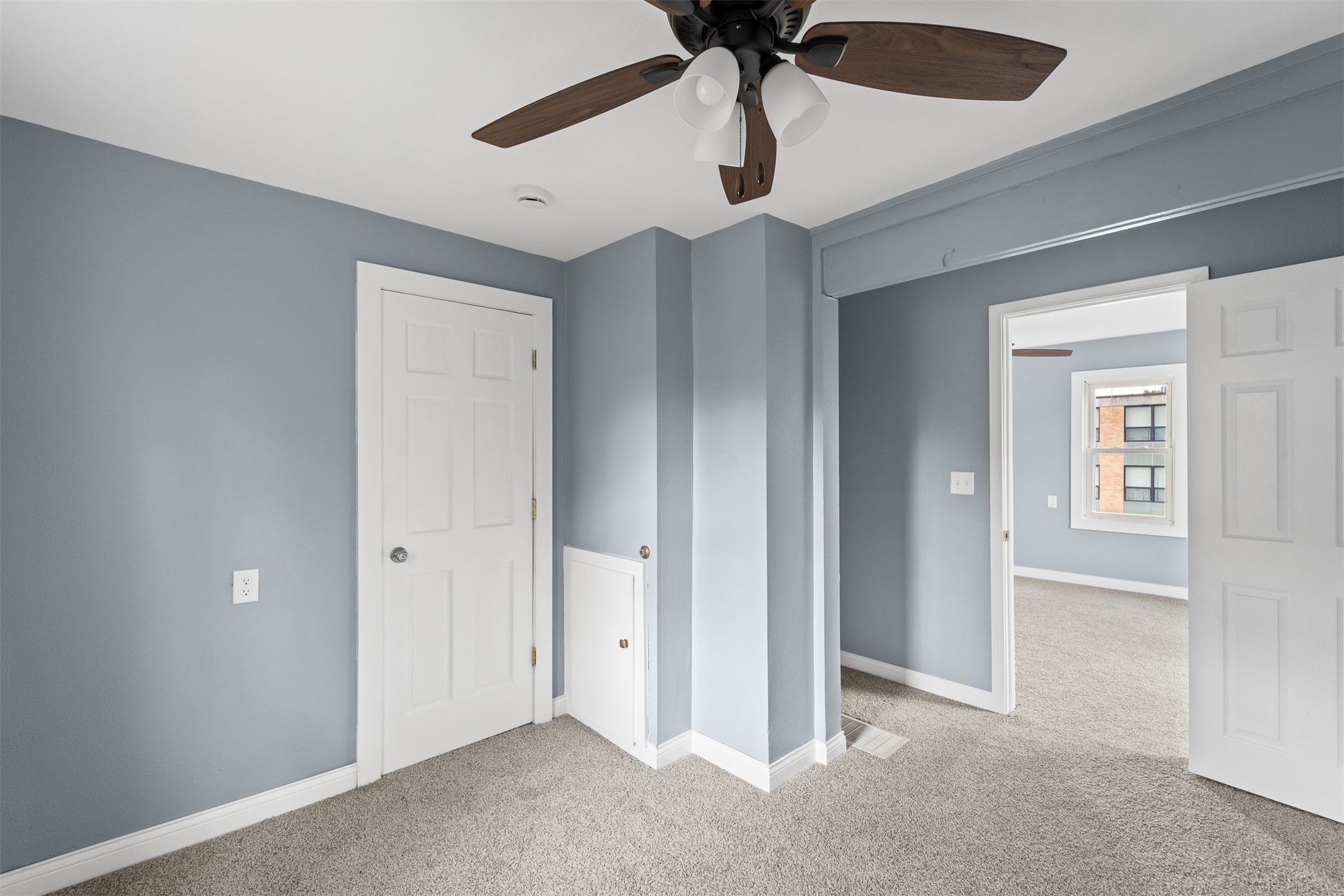 219 N Sherman Street