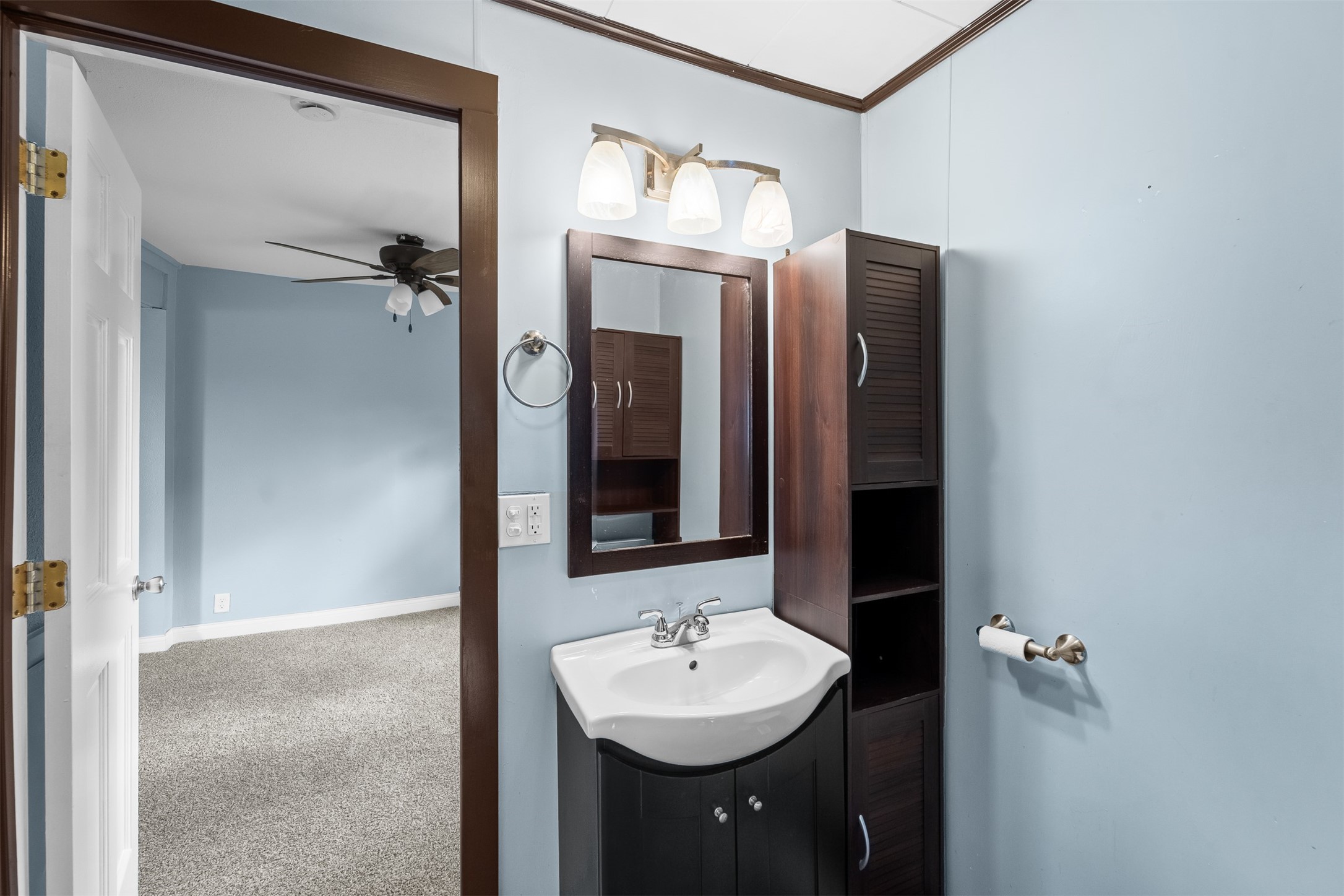 219 N Sherman Street