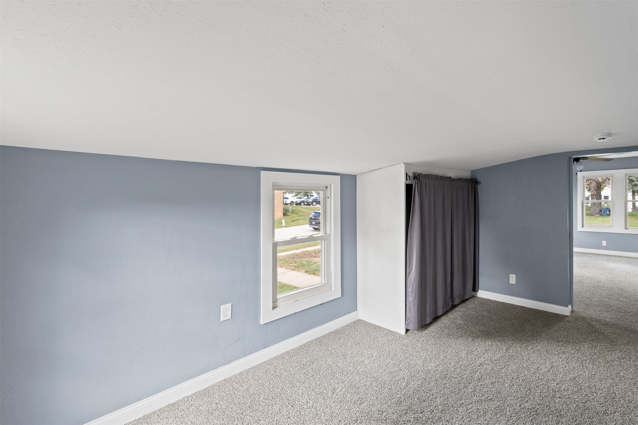 219 N Sherman Street