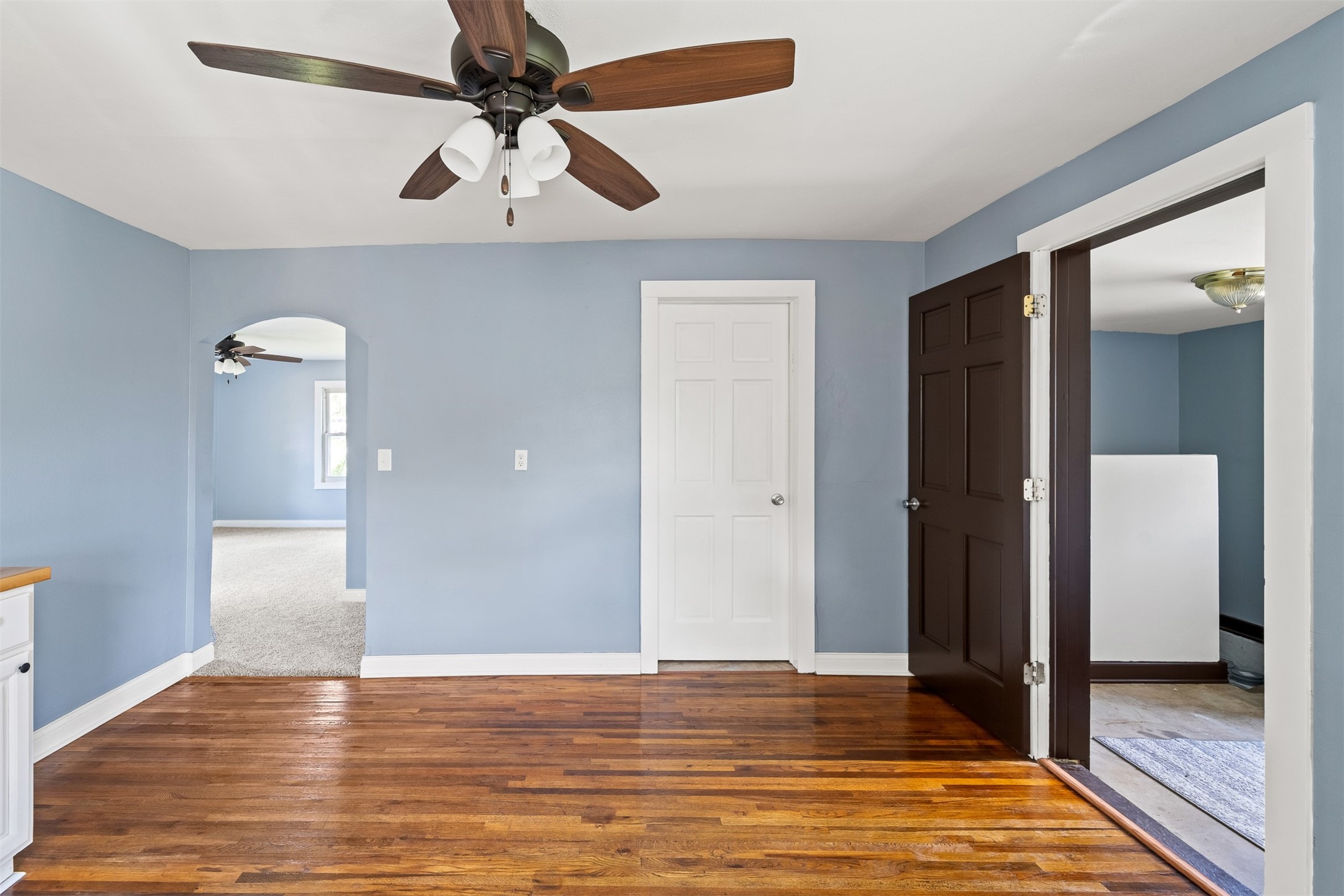 219 N Sherman Street