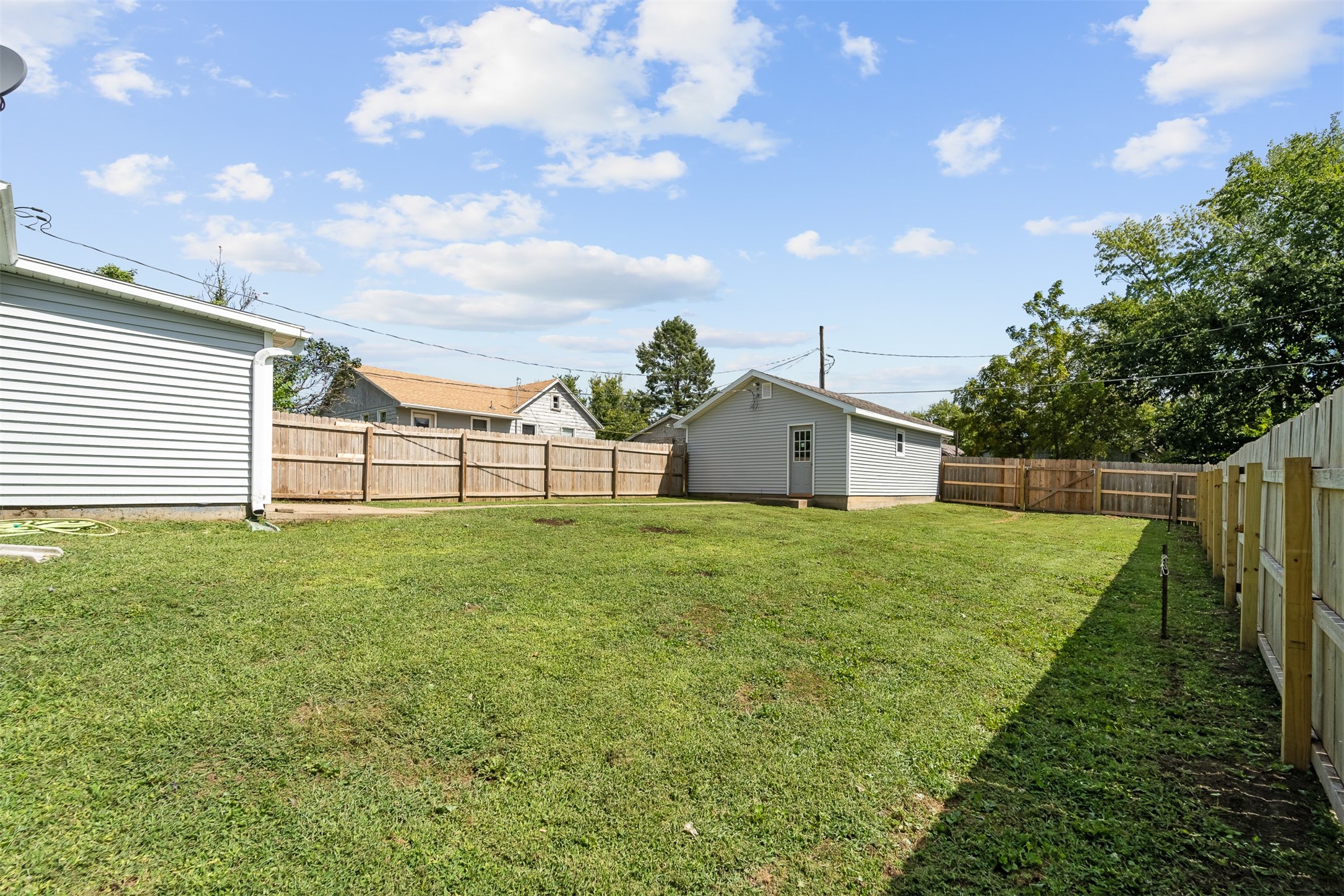 219 N Sherman Street