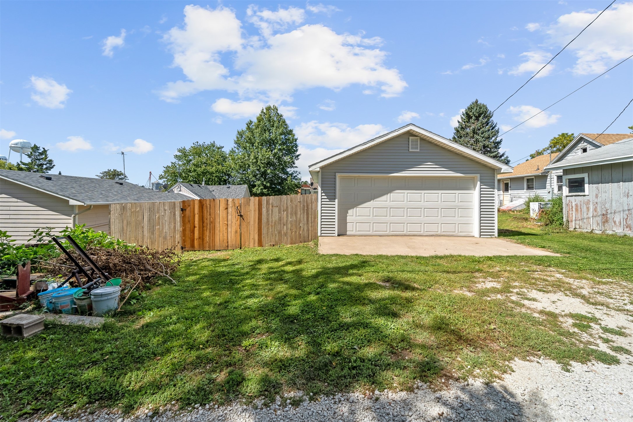 219 N Sherman Street