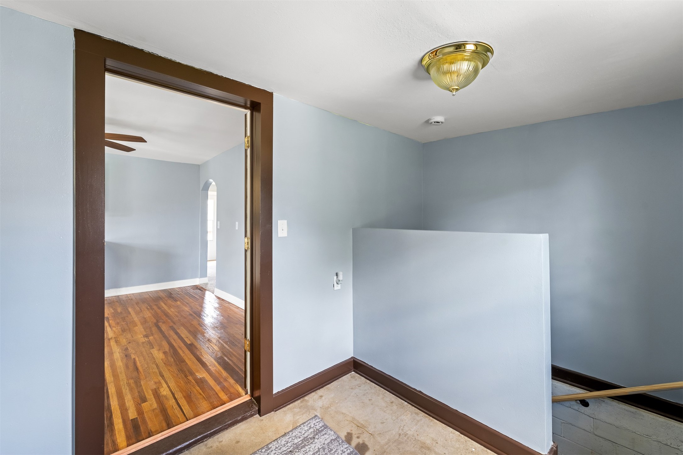 219 N Sherman Street