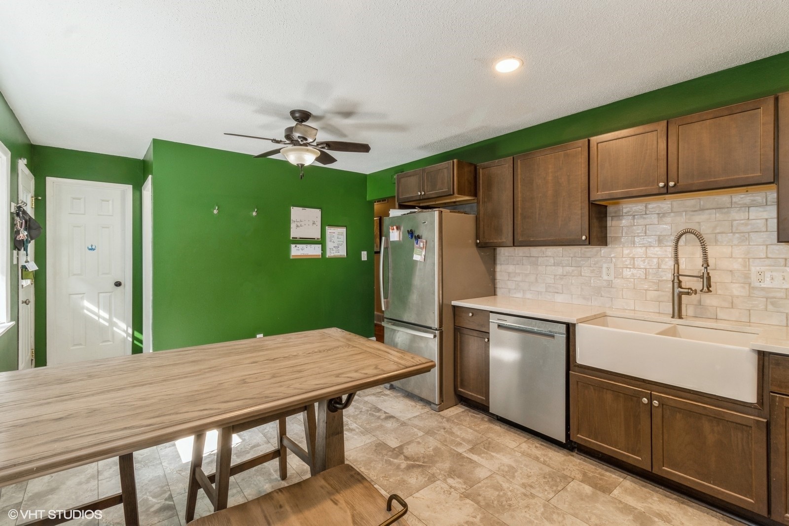 2600 Fairlawn Drive