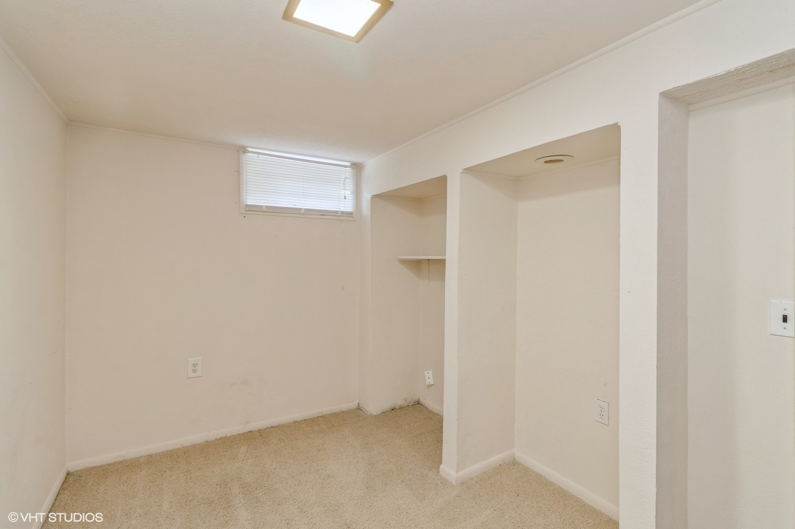 2600 Fairlawn Drive