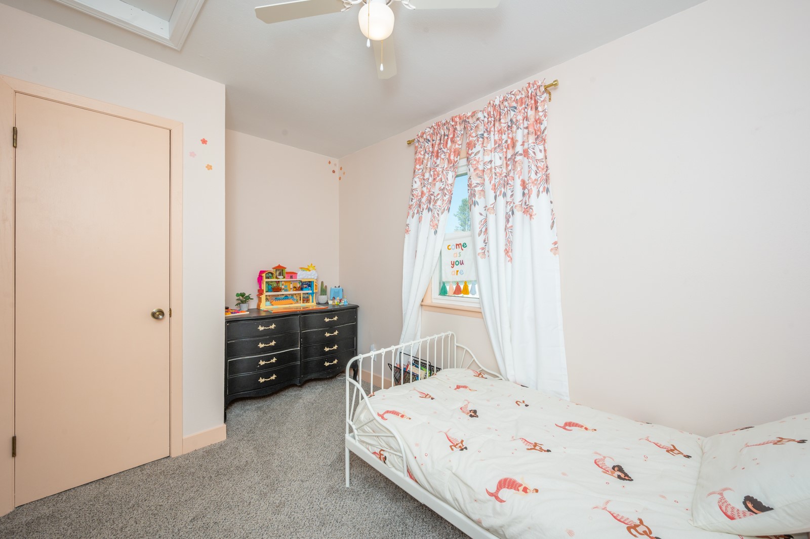 466 Palomino Parkway