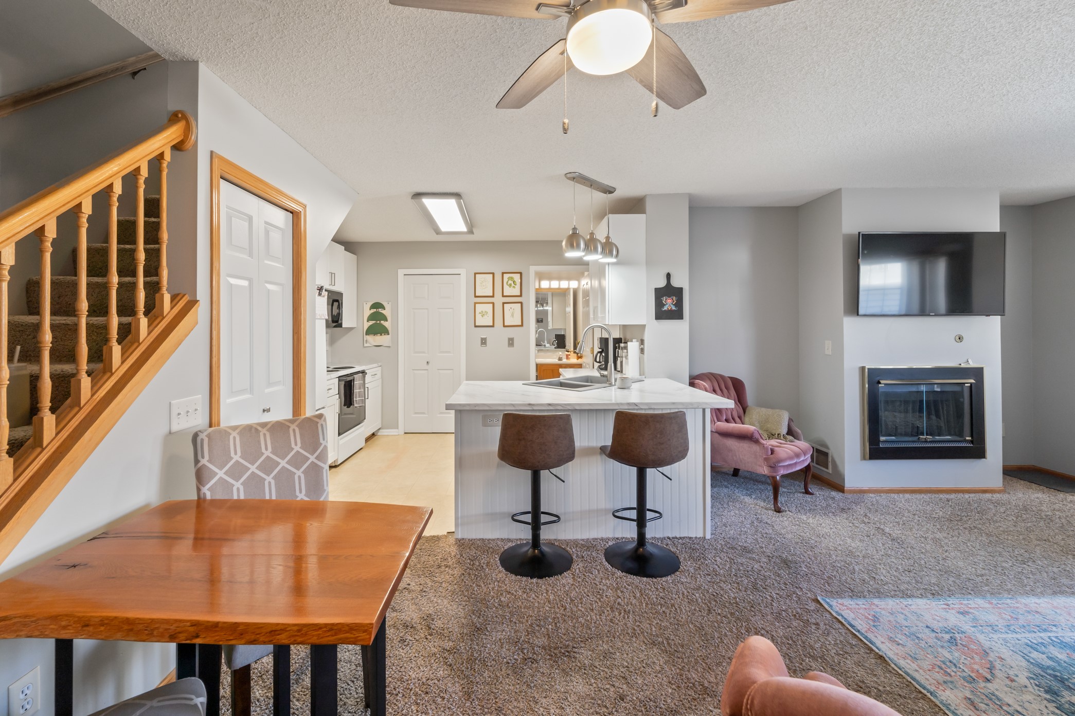 150 S Prairie View Drive 1104