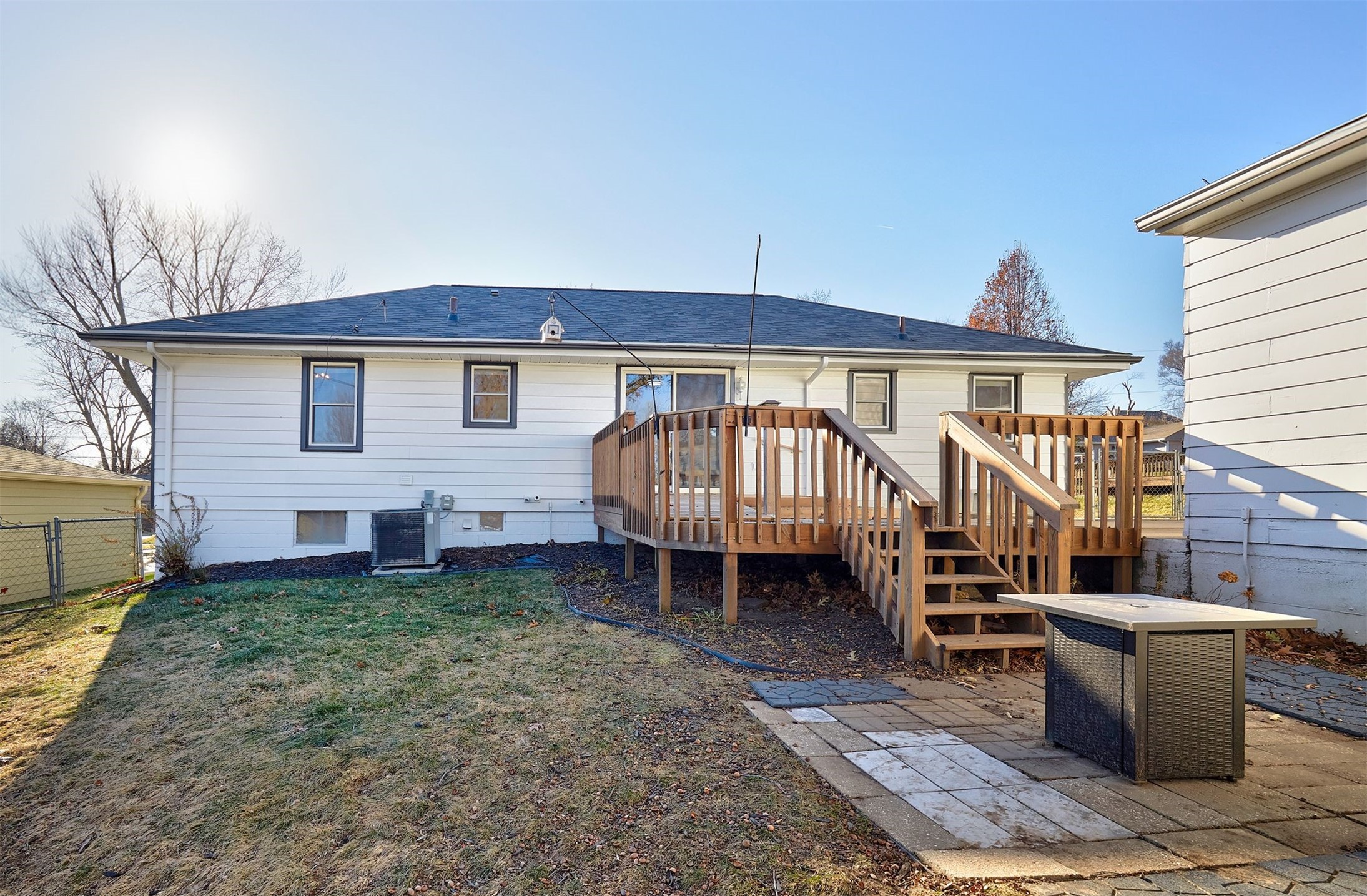 2221 Locust Street