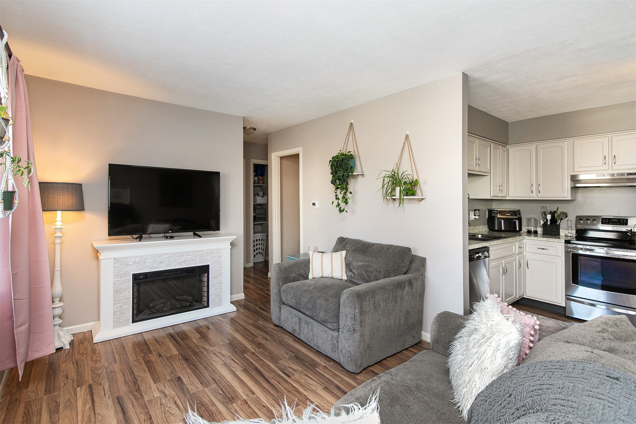 4624 Wakonda Drive