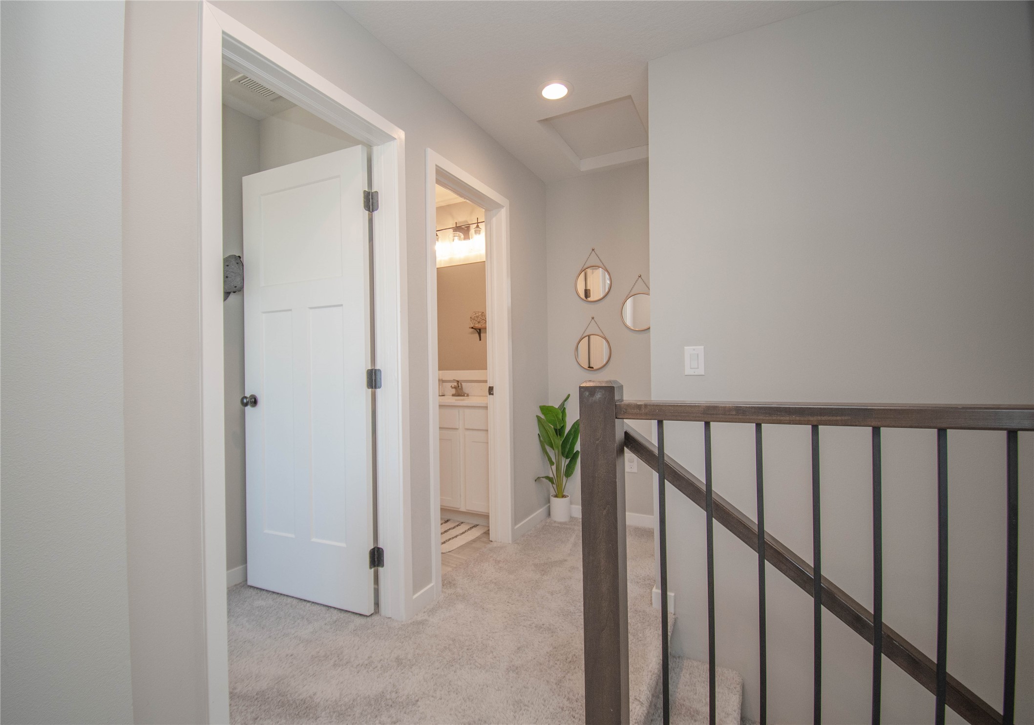 2430 SE Maxwell Drive