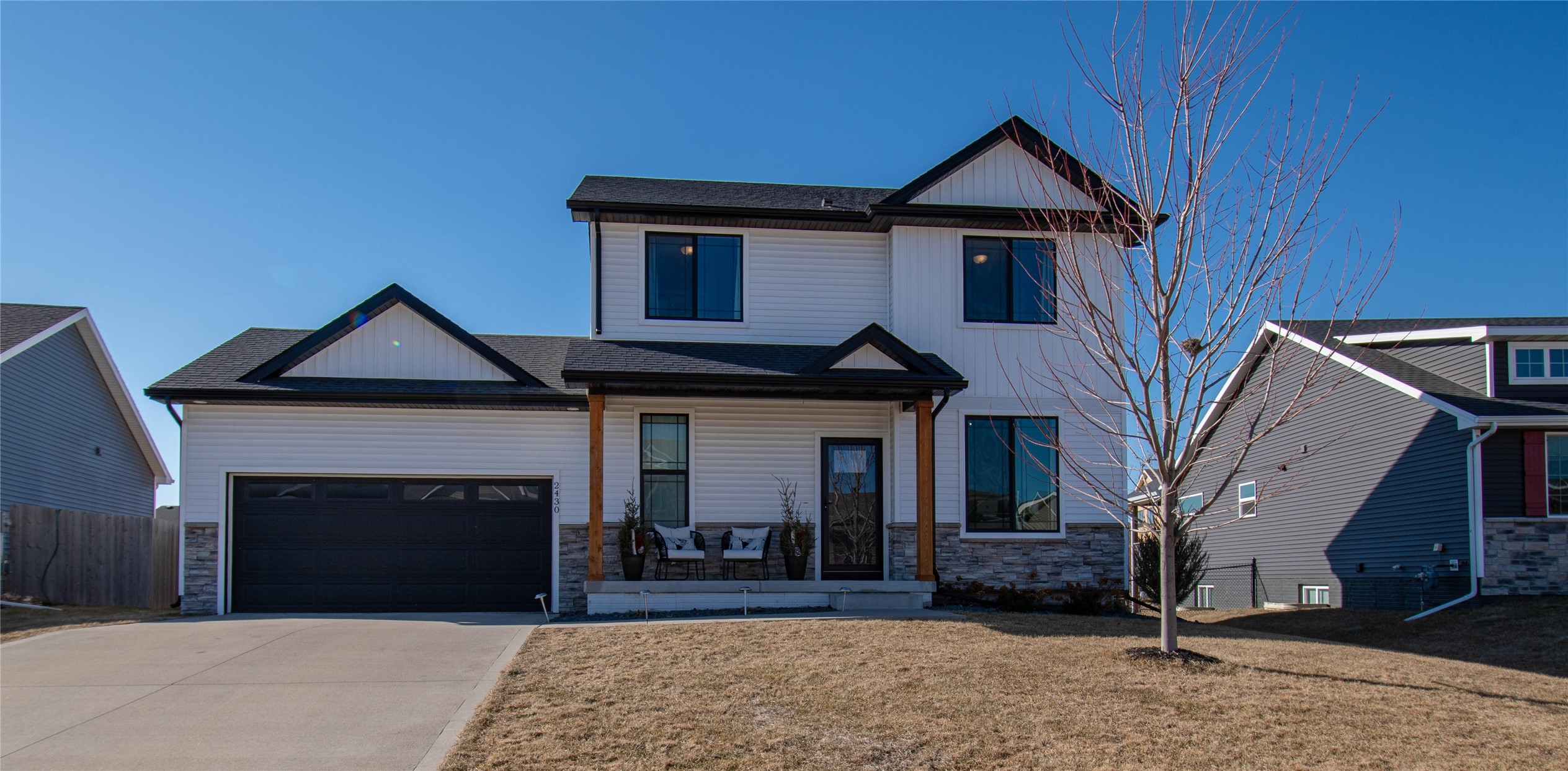 2430 SE Maxwell Drive