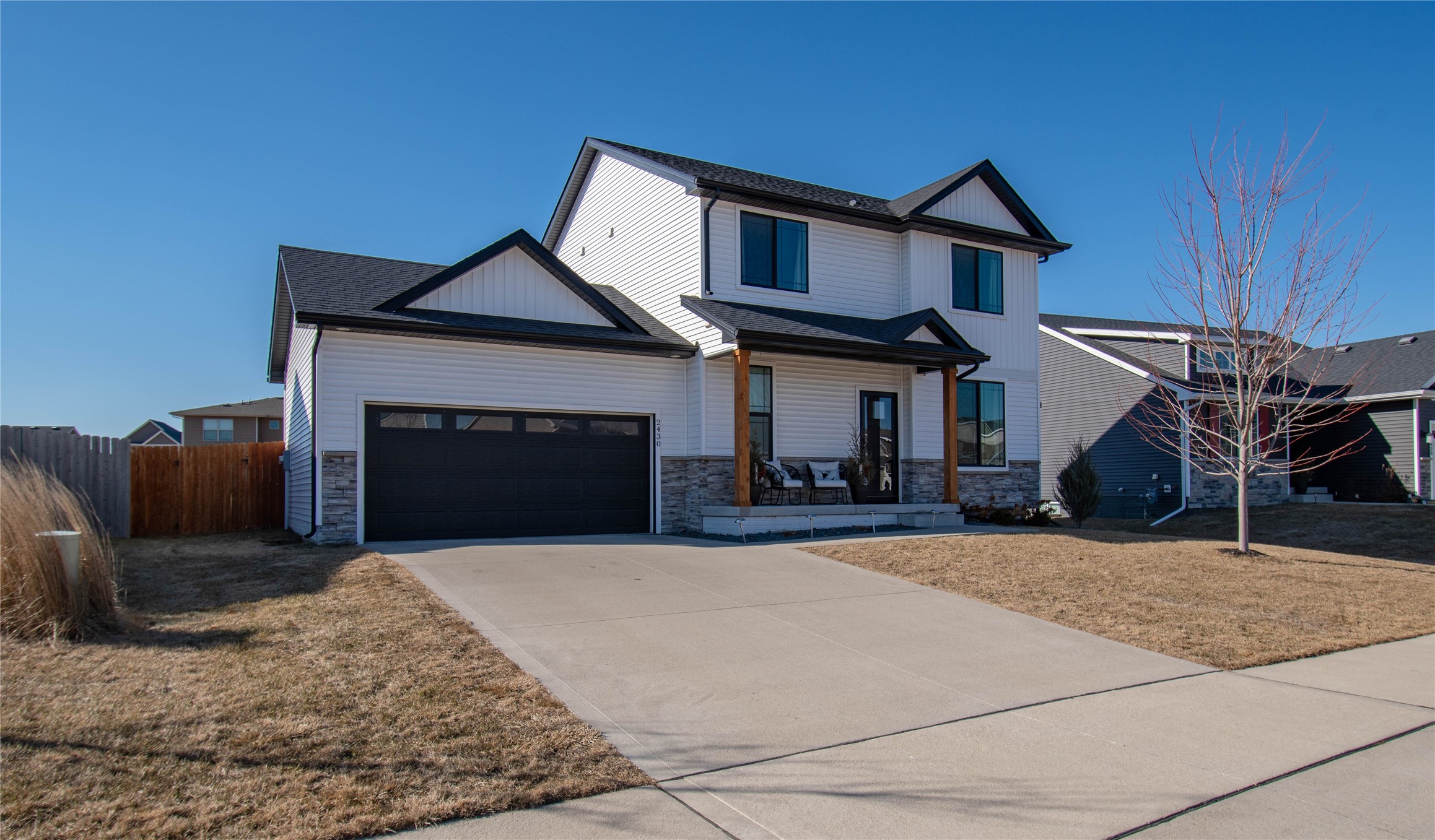 2430 SE Maxwell Drive