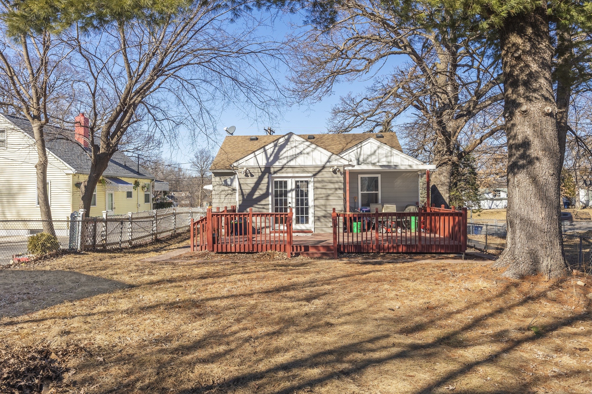 2814 Hickman Road