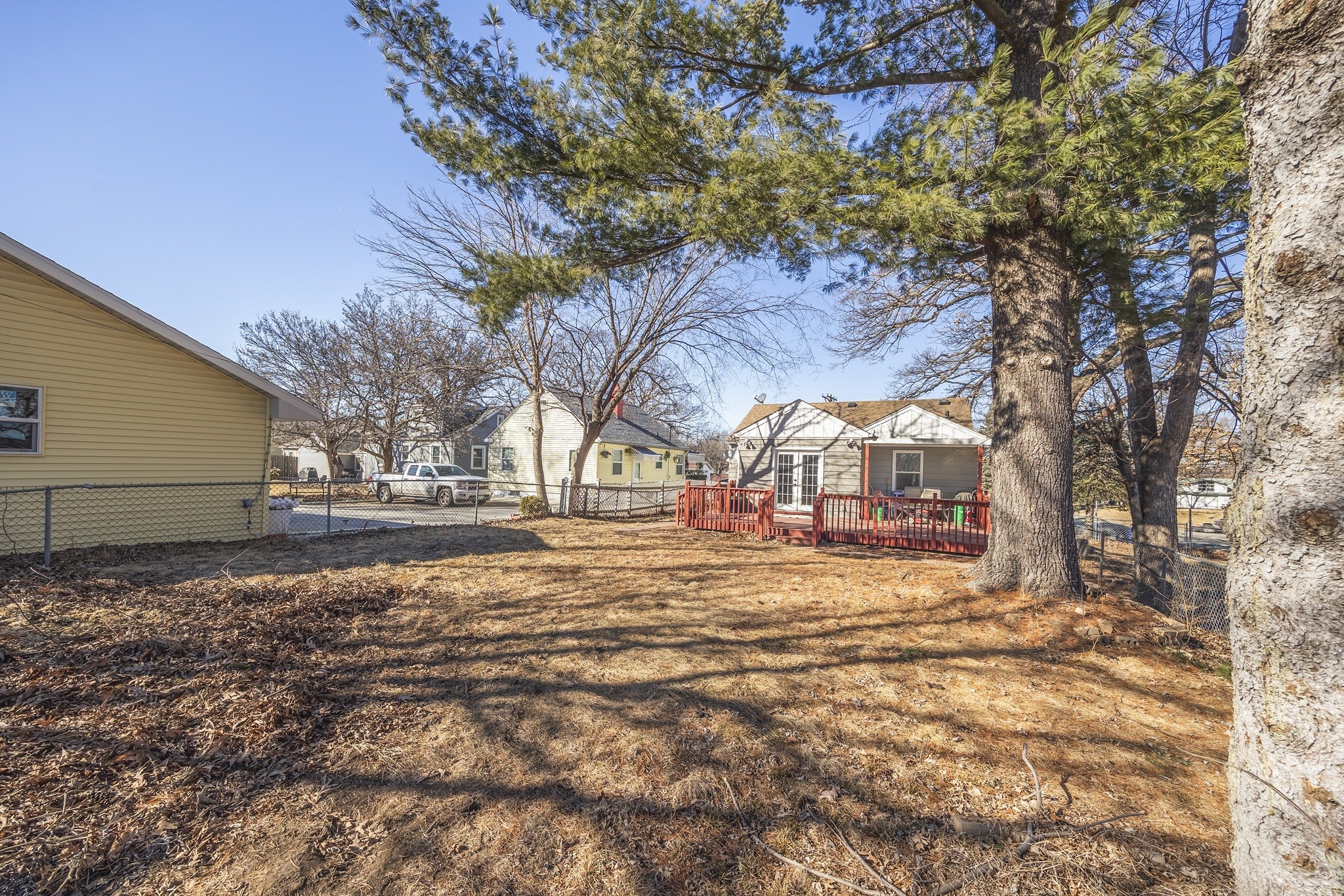 2814 Hickman Road