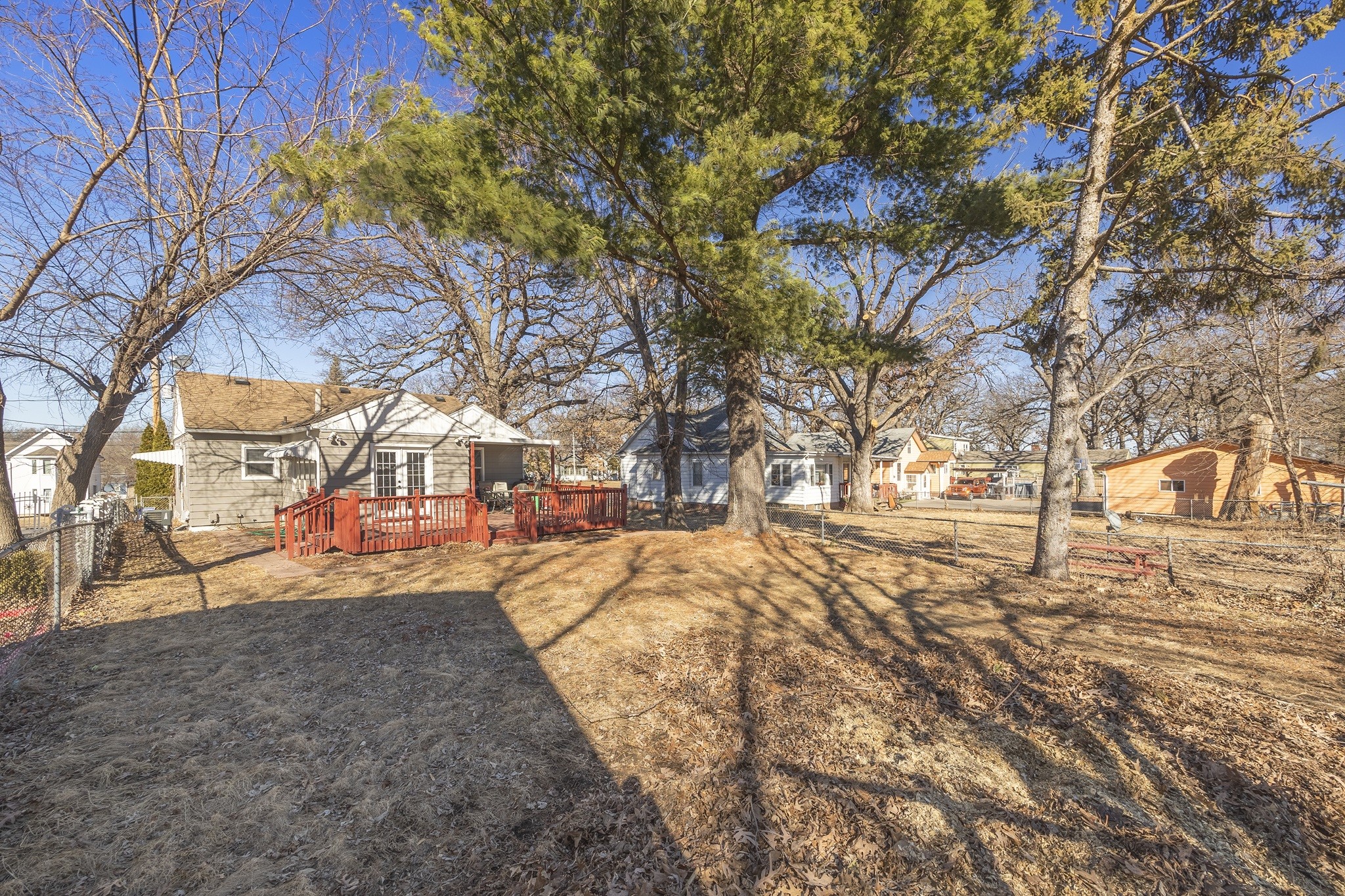 2814 Hickman Road