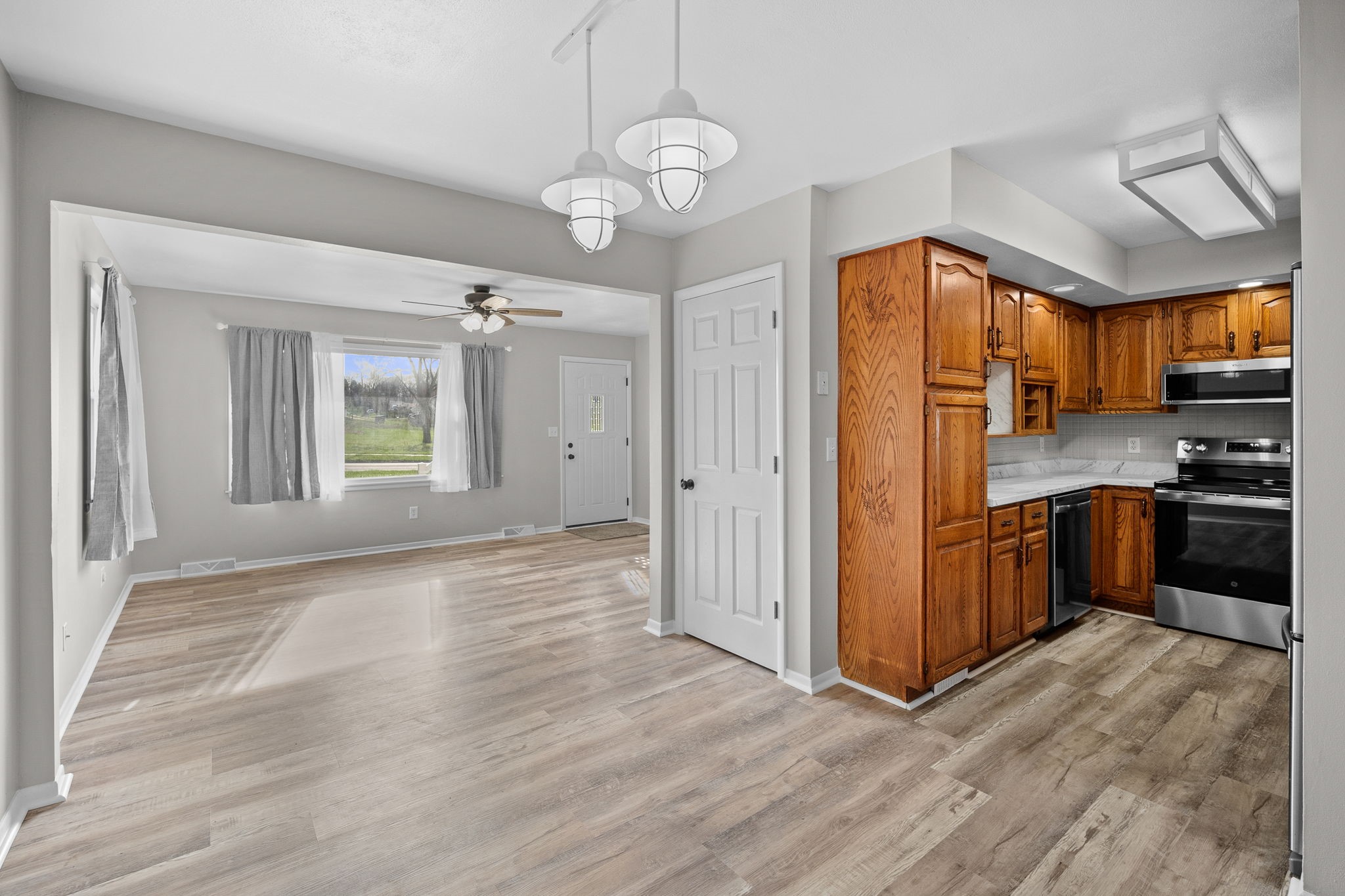 230 S Pleasant Hill Boulevard