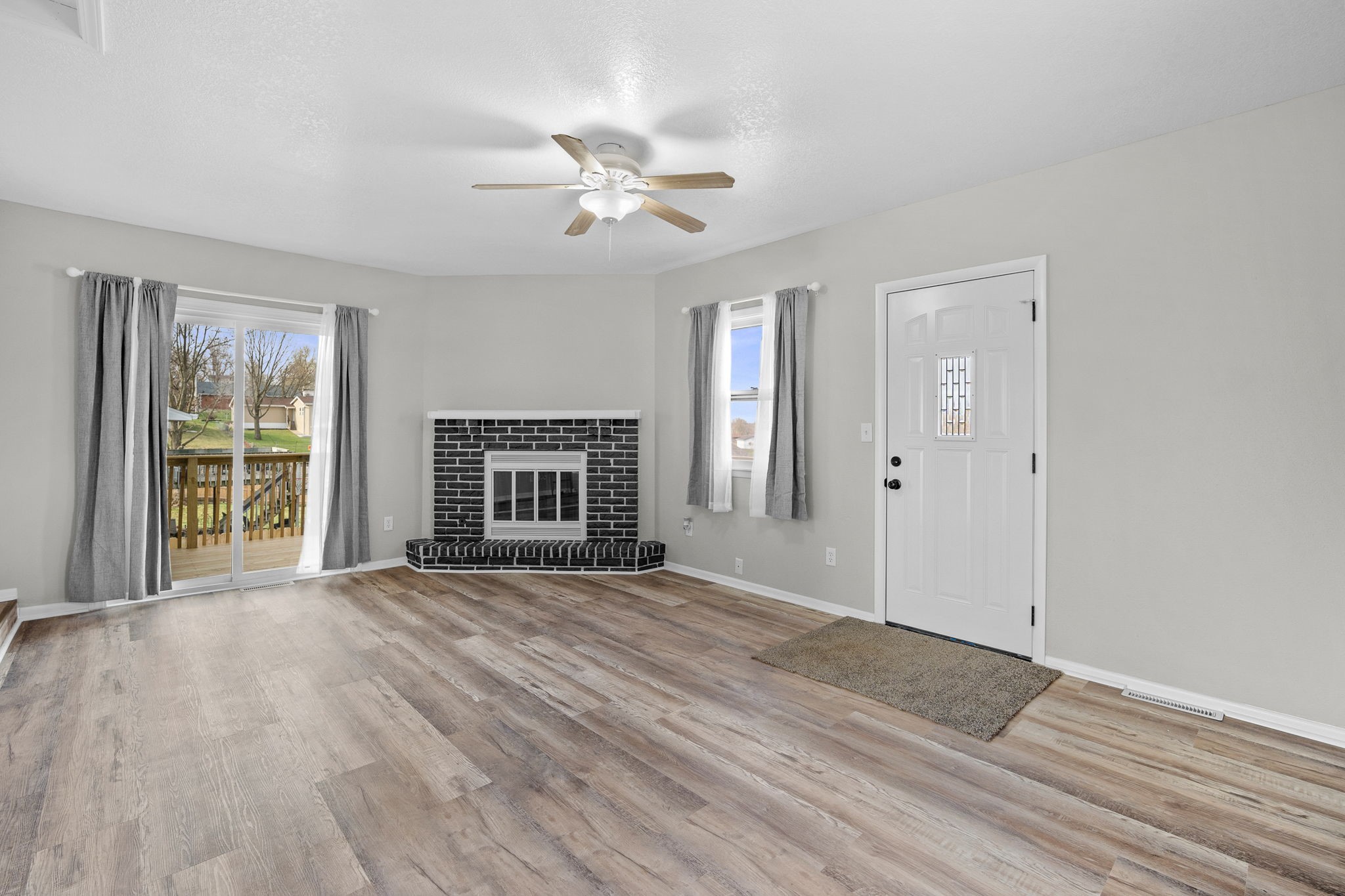 230 S Pleasant Hill Boulevard