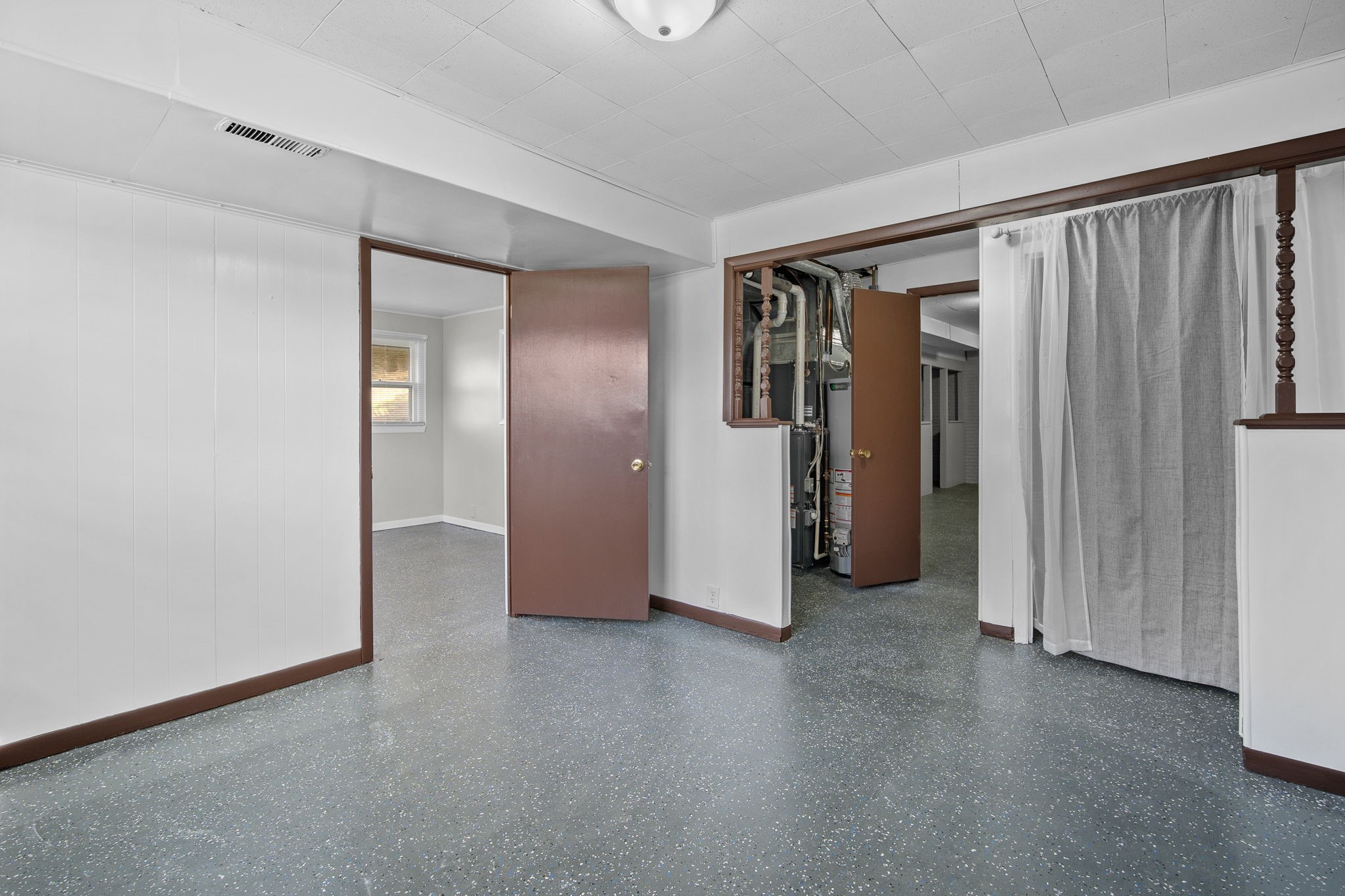 230 S Pleasant Hill Boulevard