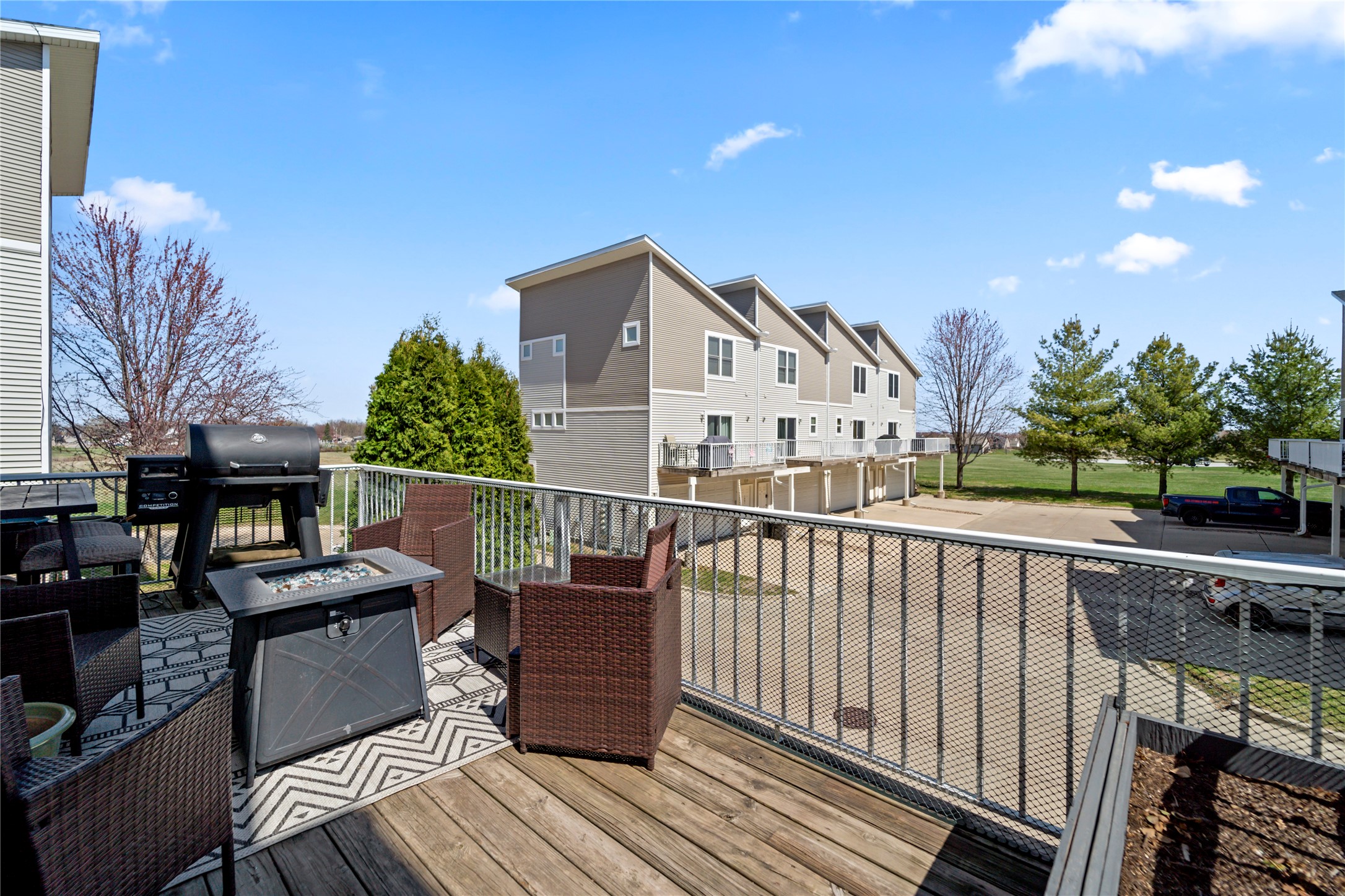 301 SE 11th Street 807