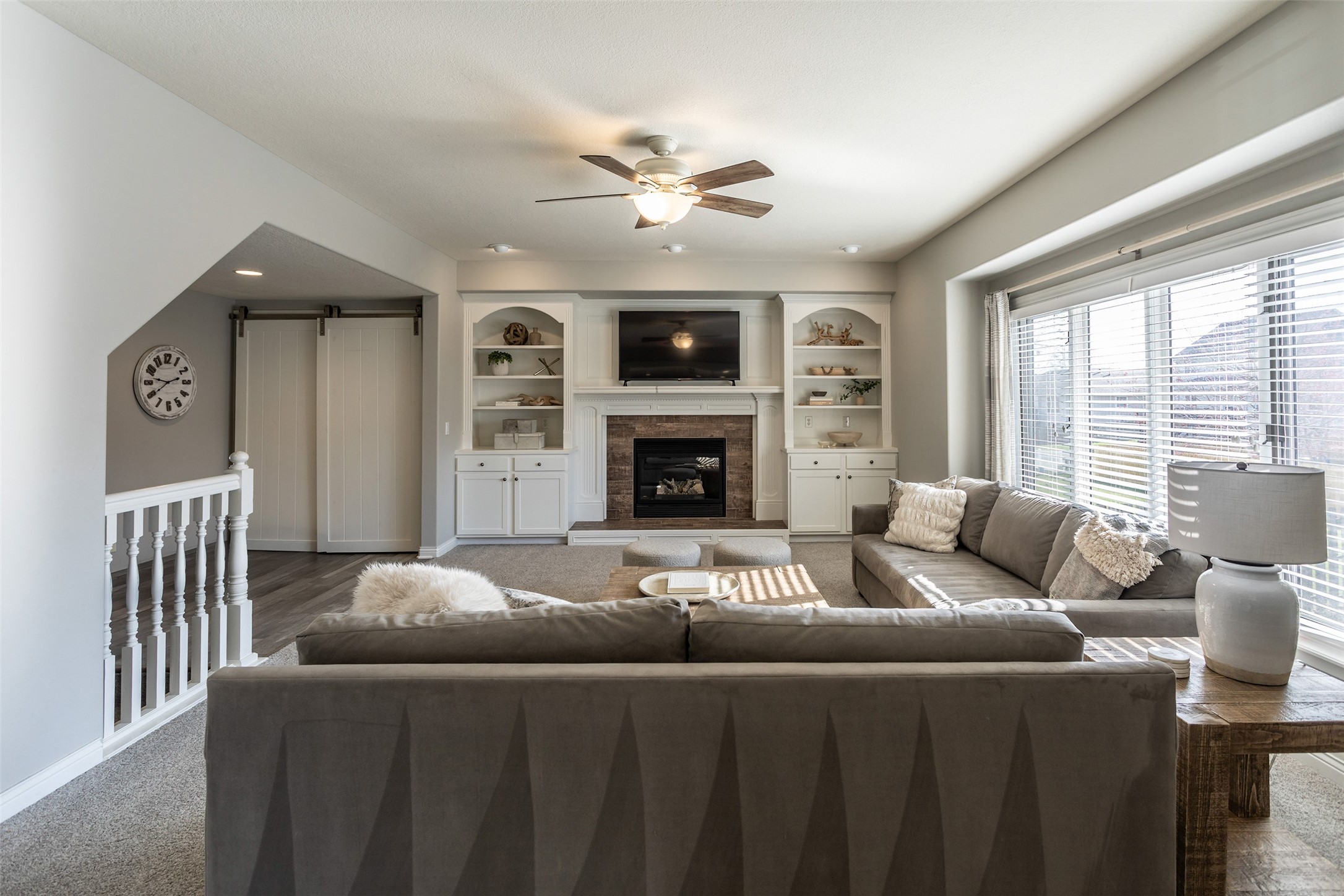 800 SE Plumwood Lane