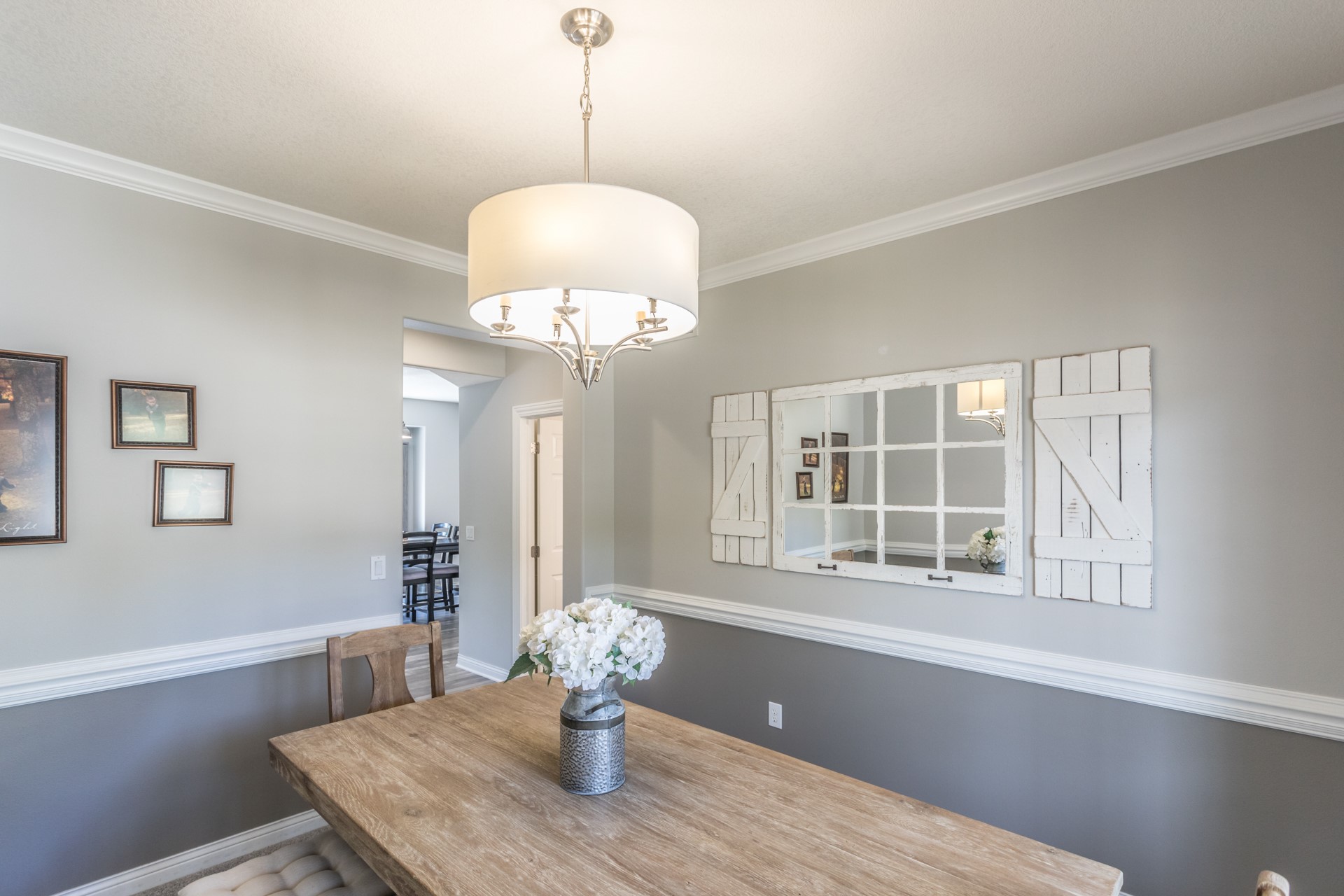 800 SE Plumwood Lane