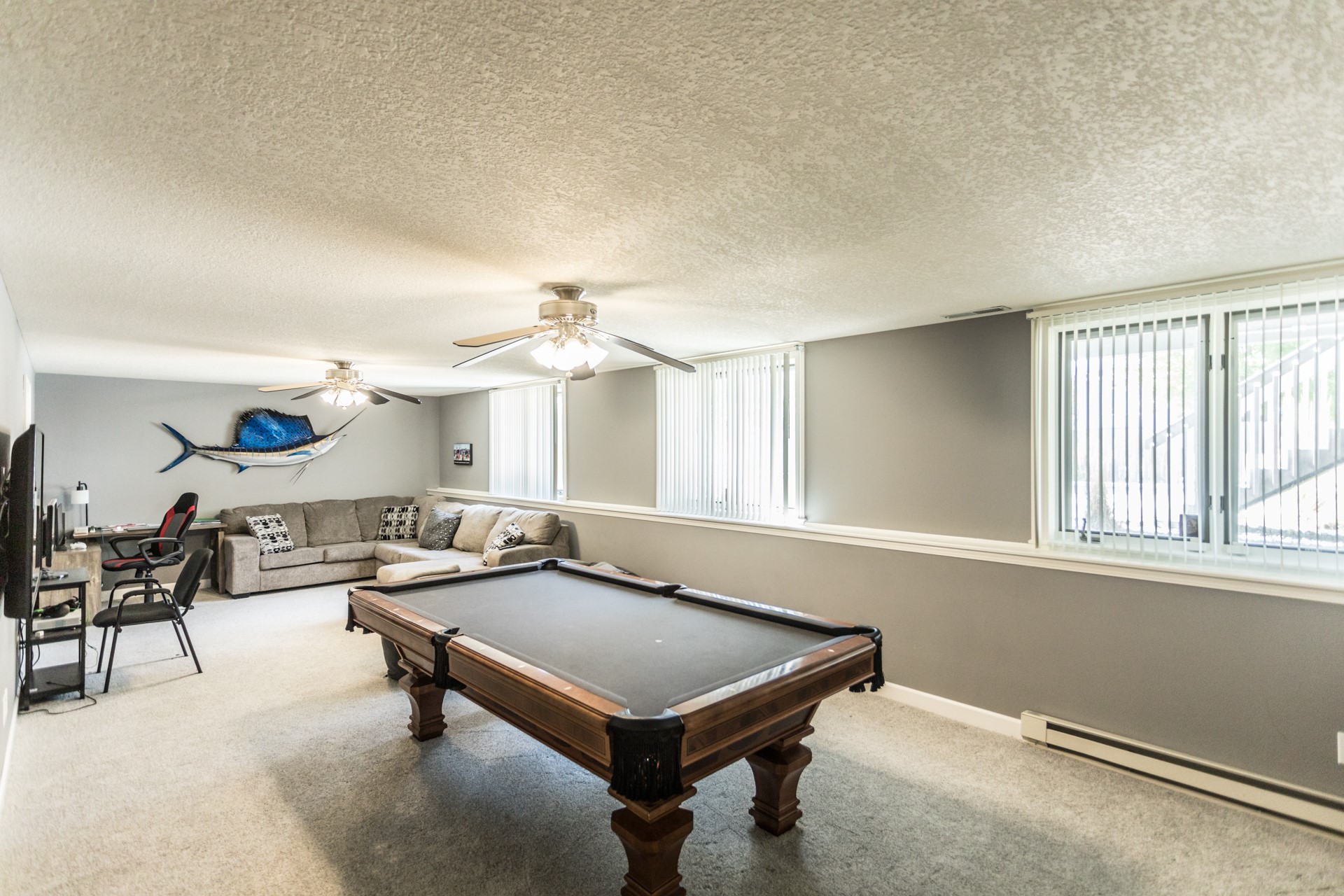 800 SE Plumwood Lane