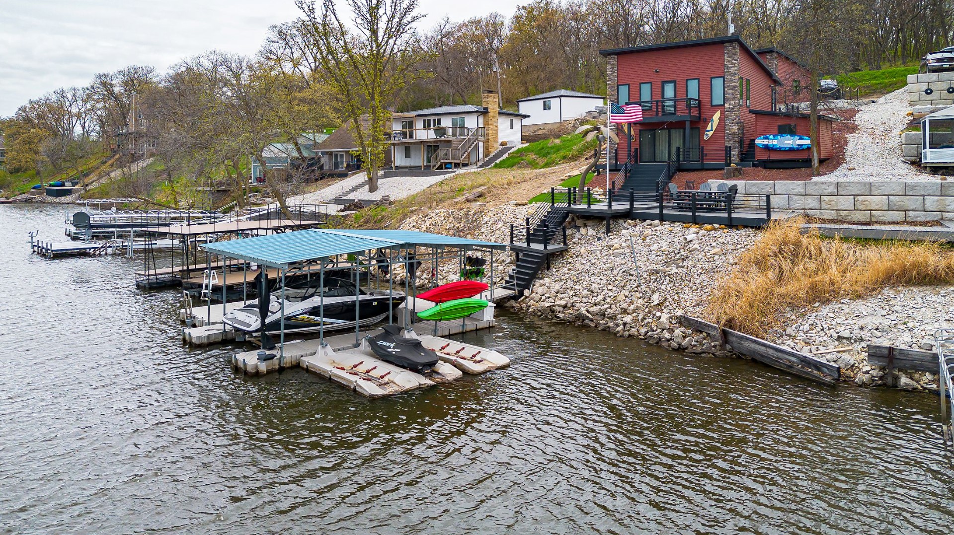 8350 Lakeshore Drive