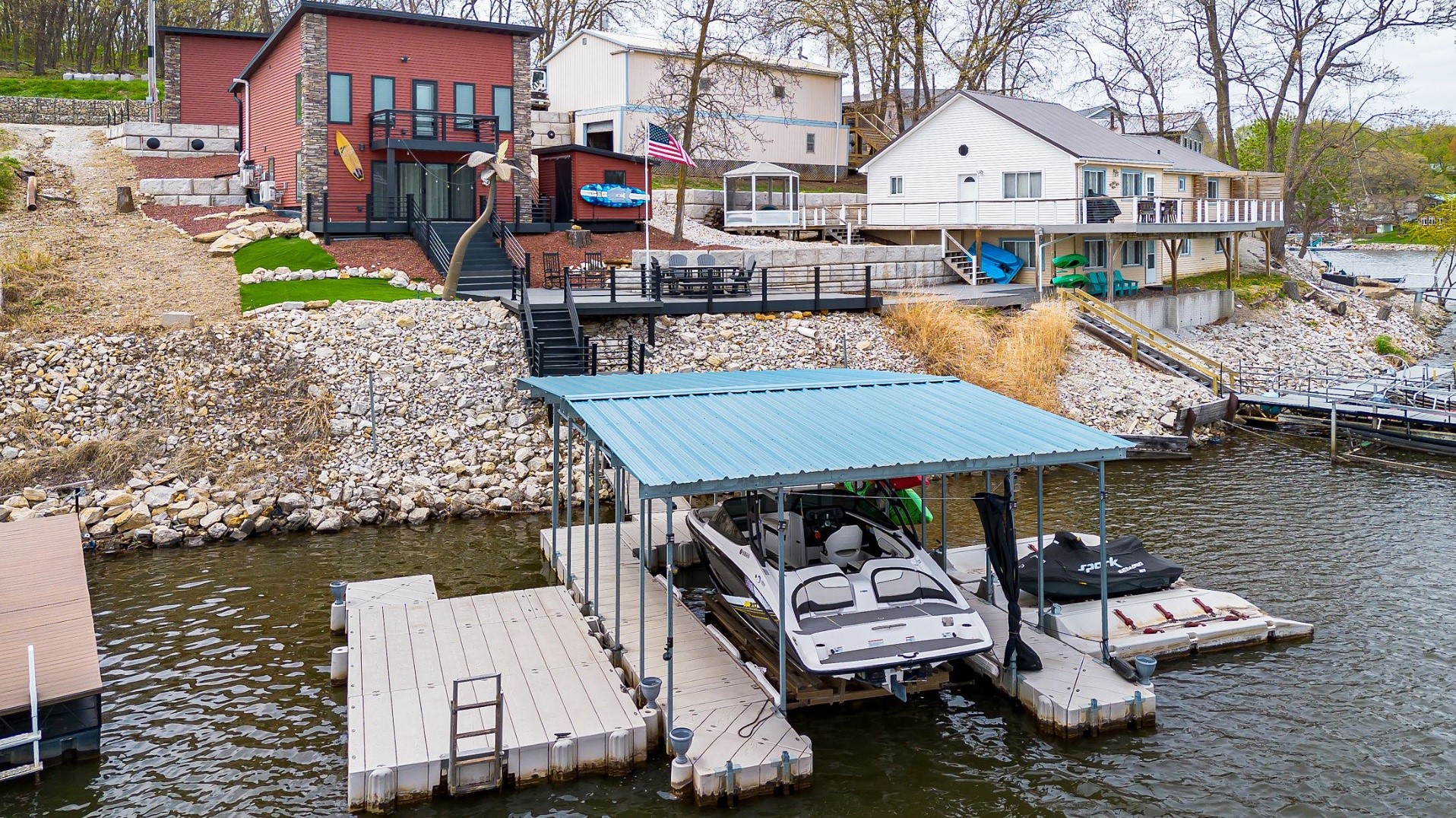 8350 Lakeshore Drive