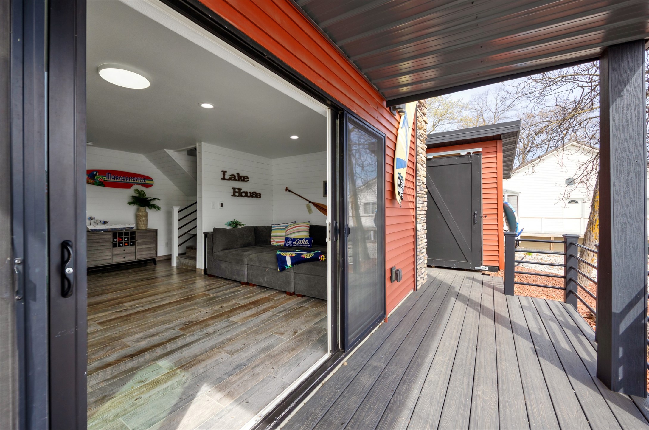 8350 Lakeshore Drive