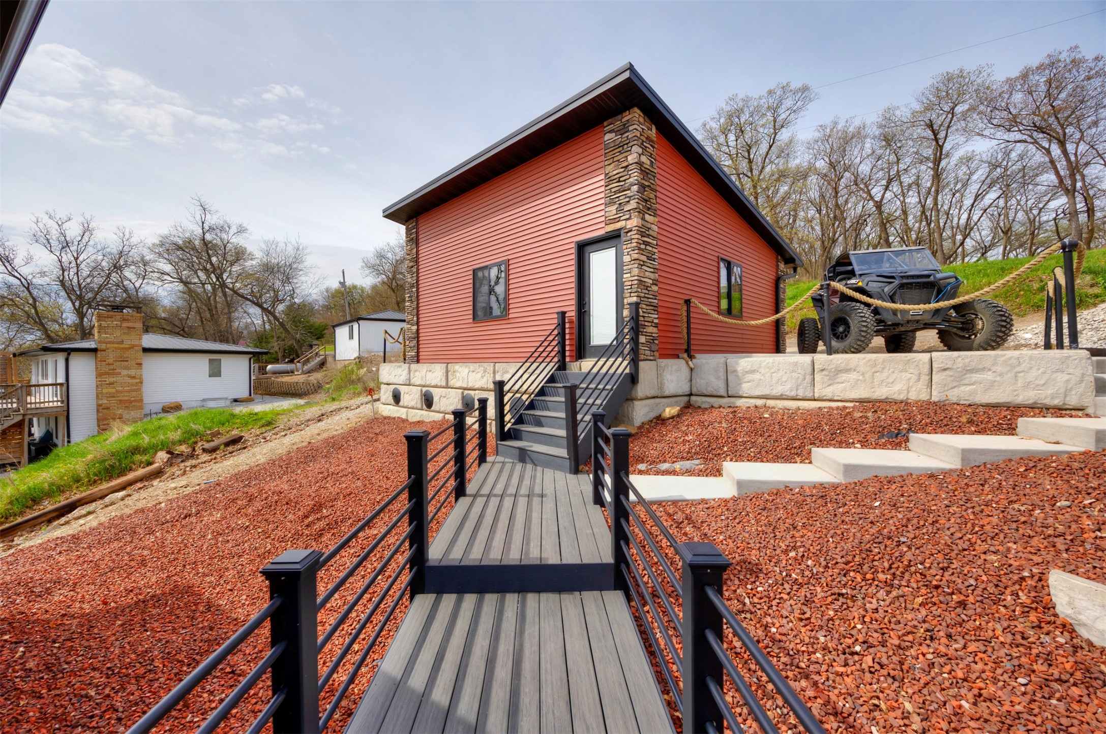 8350 Lakeshore Drive