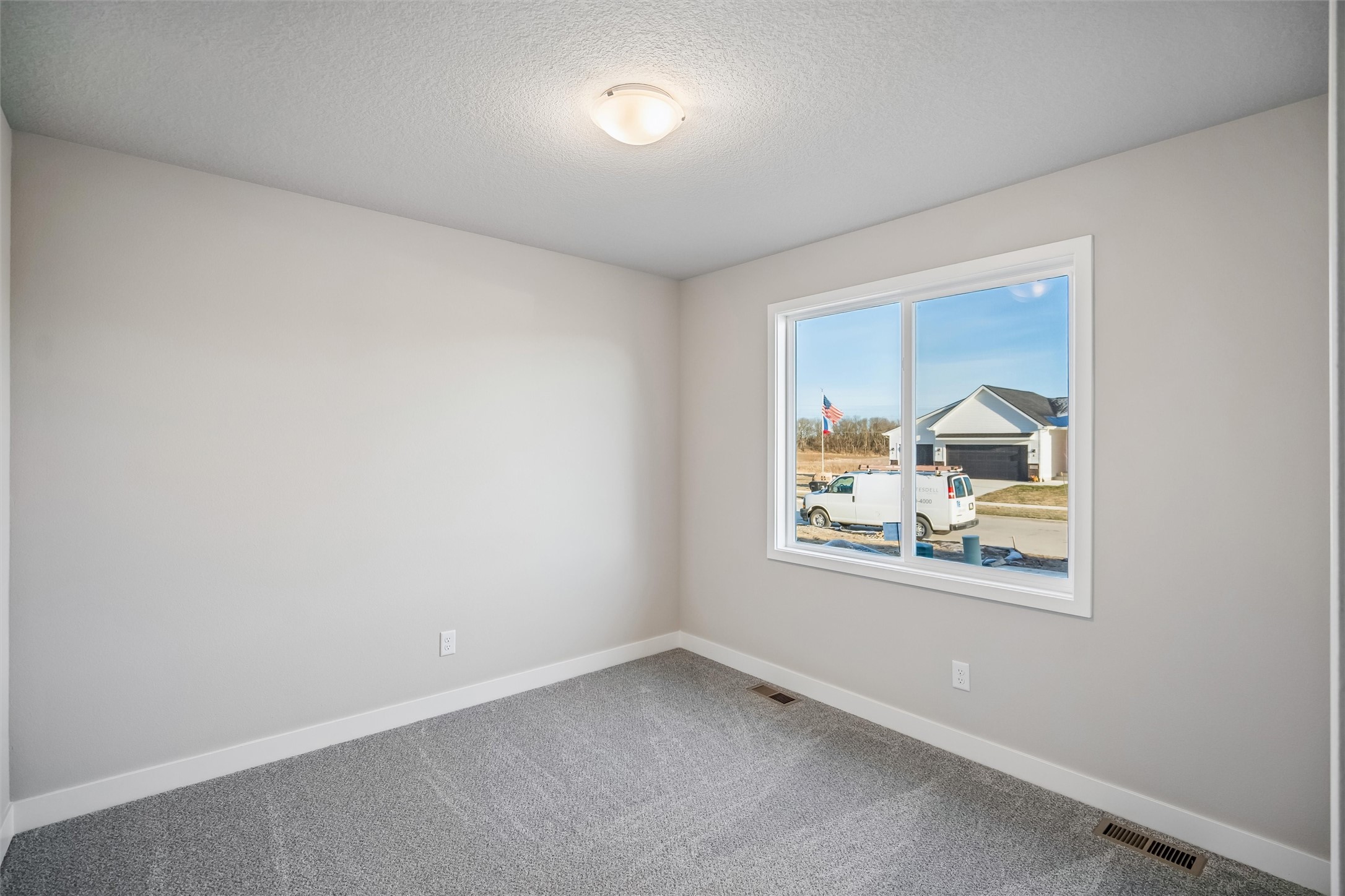 25088 Bluebird Circle