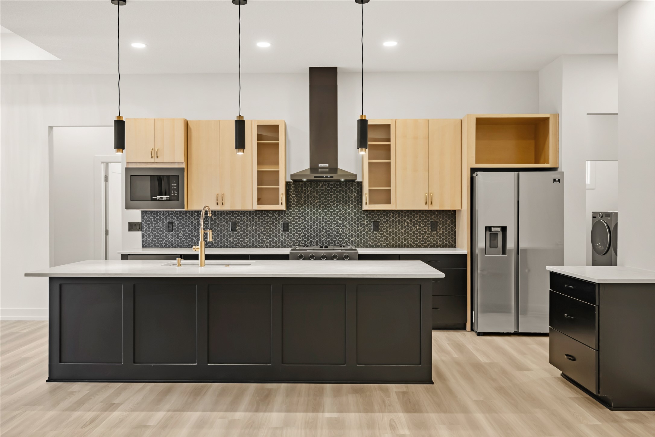 630 NW Georgetown Drive