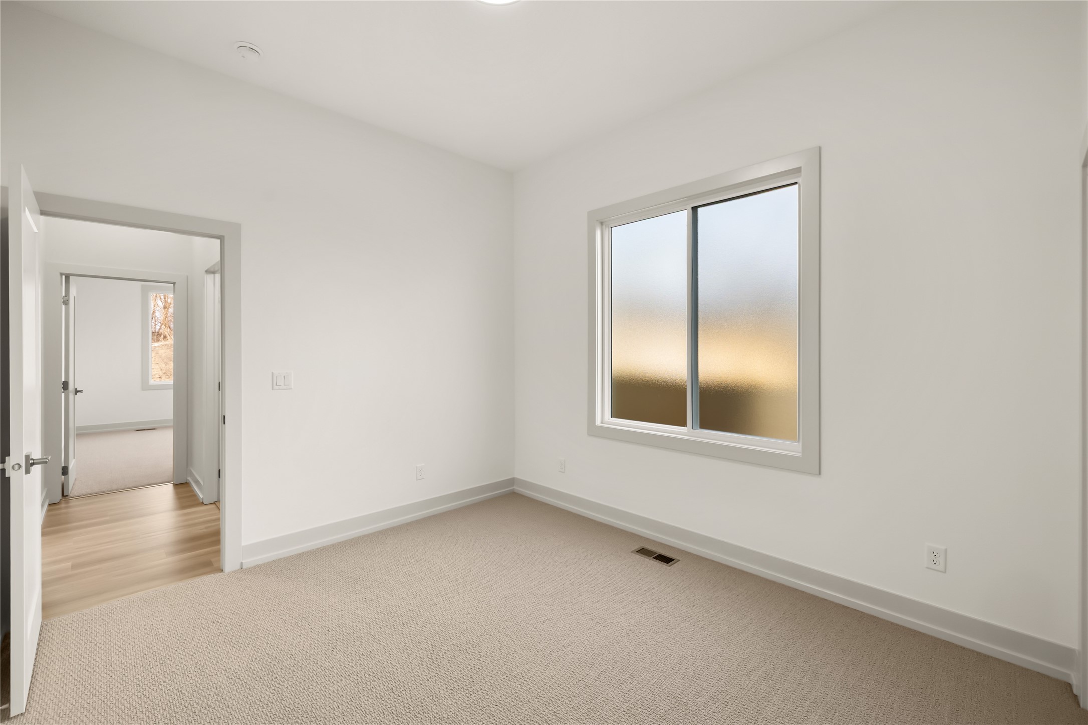 630 NW Georgetown Drive