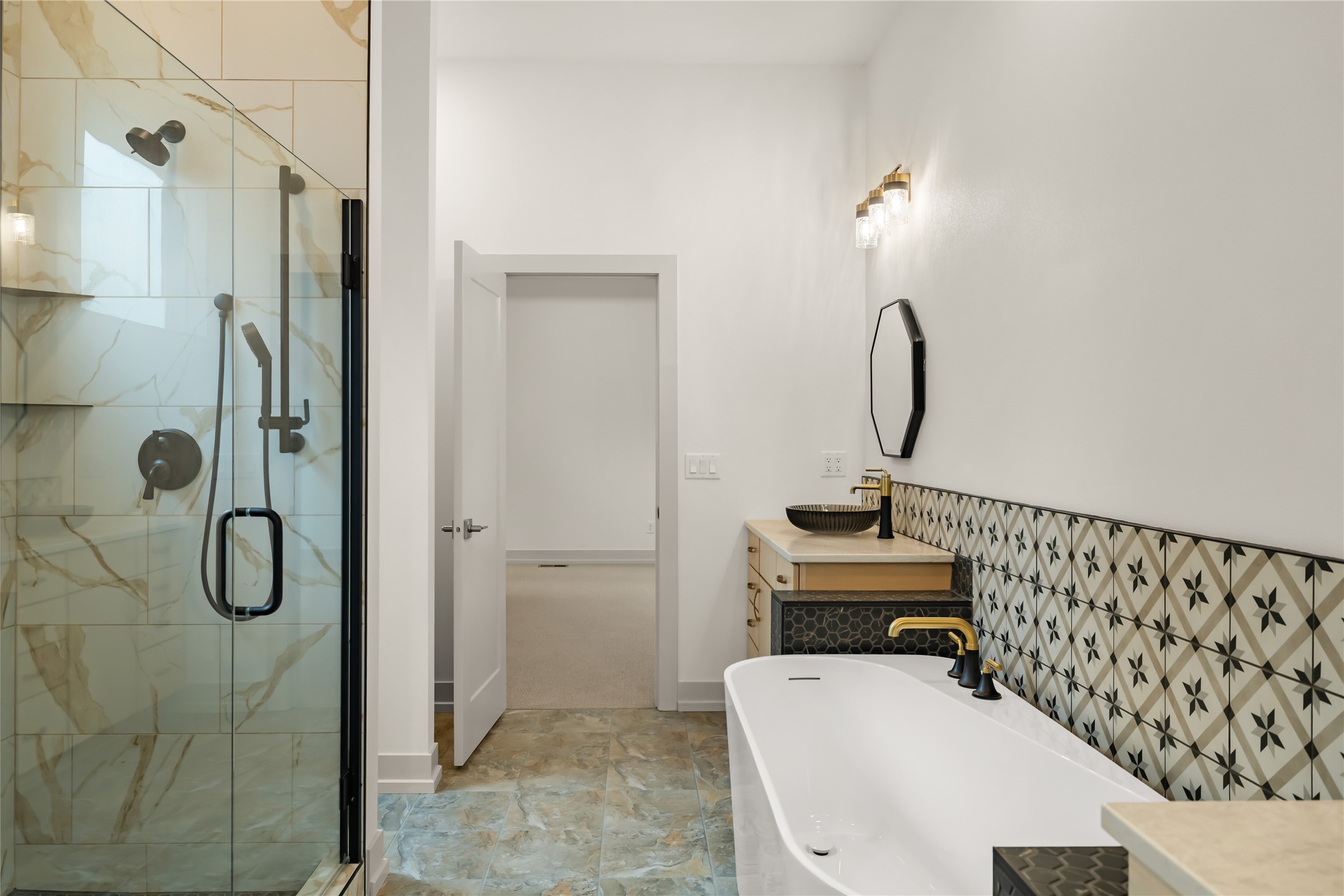 630 NW Georgetown Drive