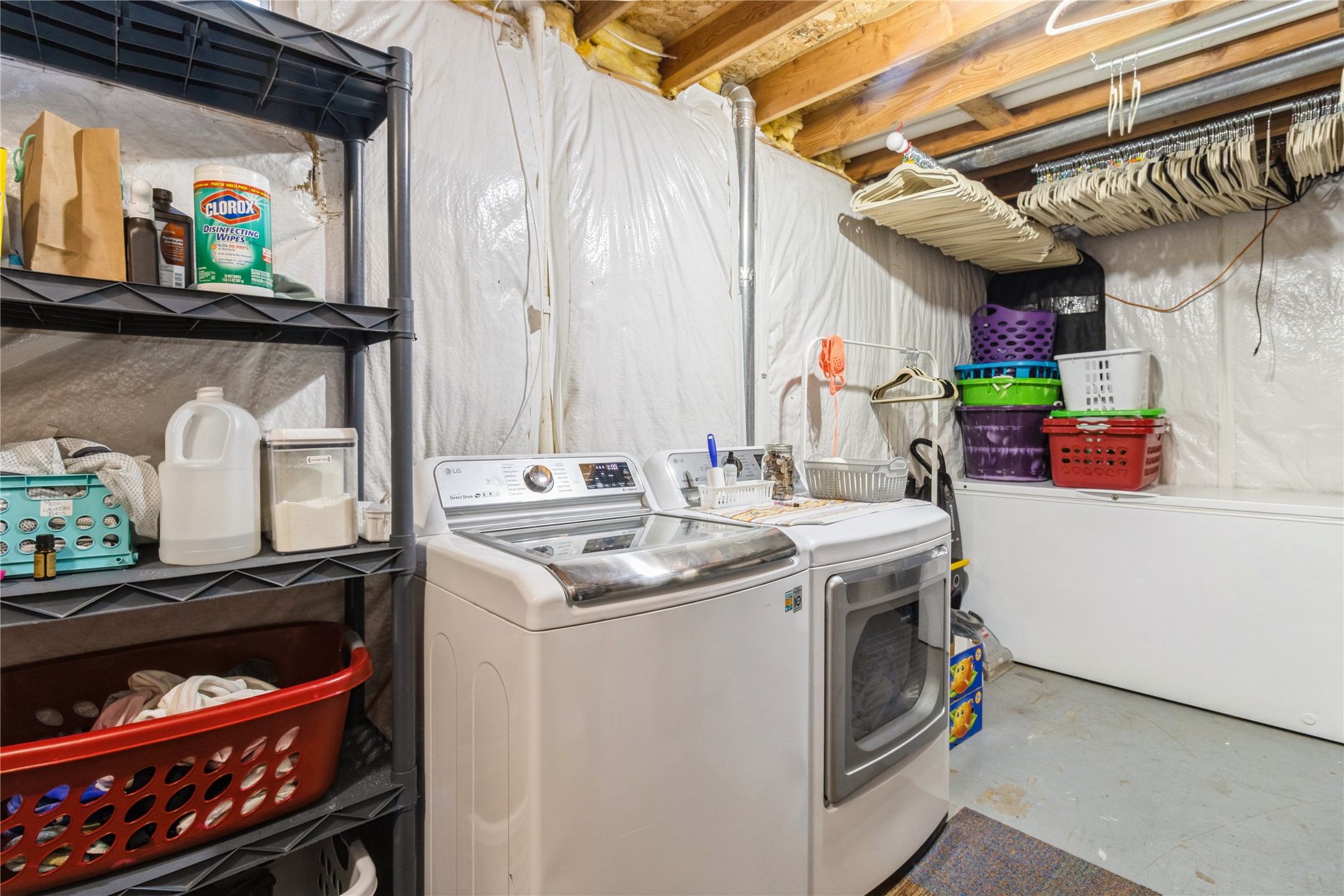 302 W 18th Place