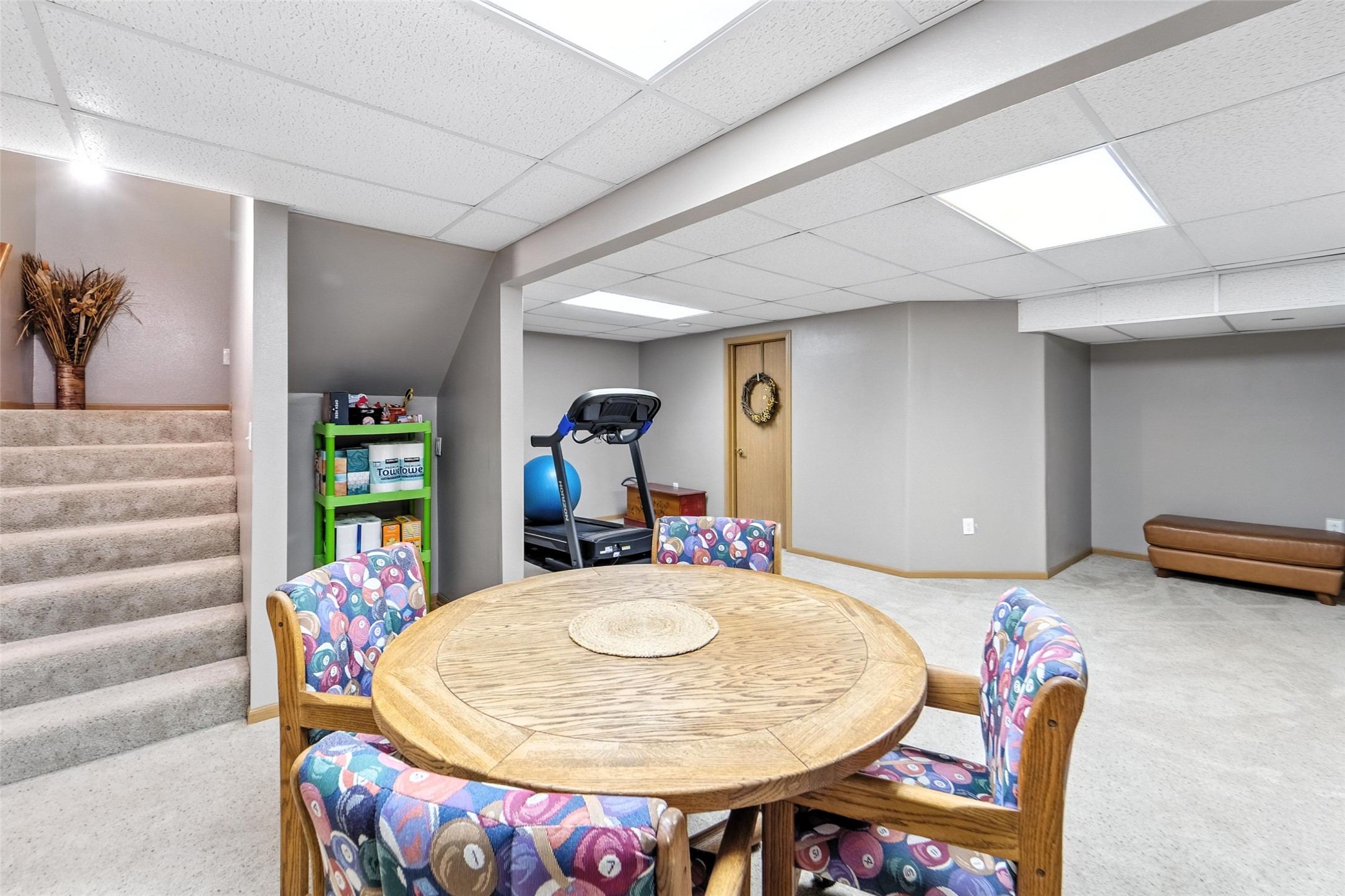 555 SE Laurel Street 24