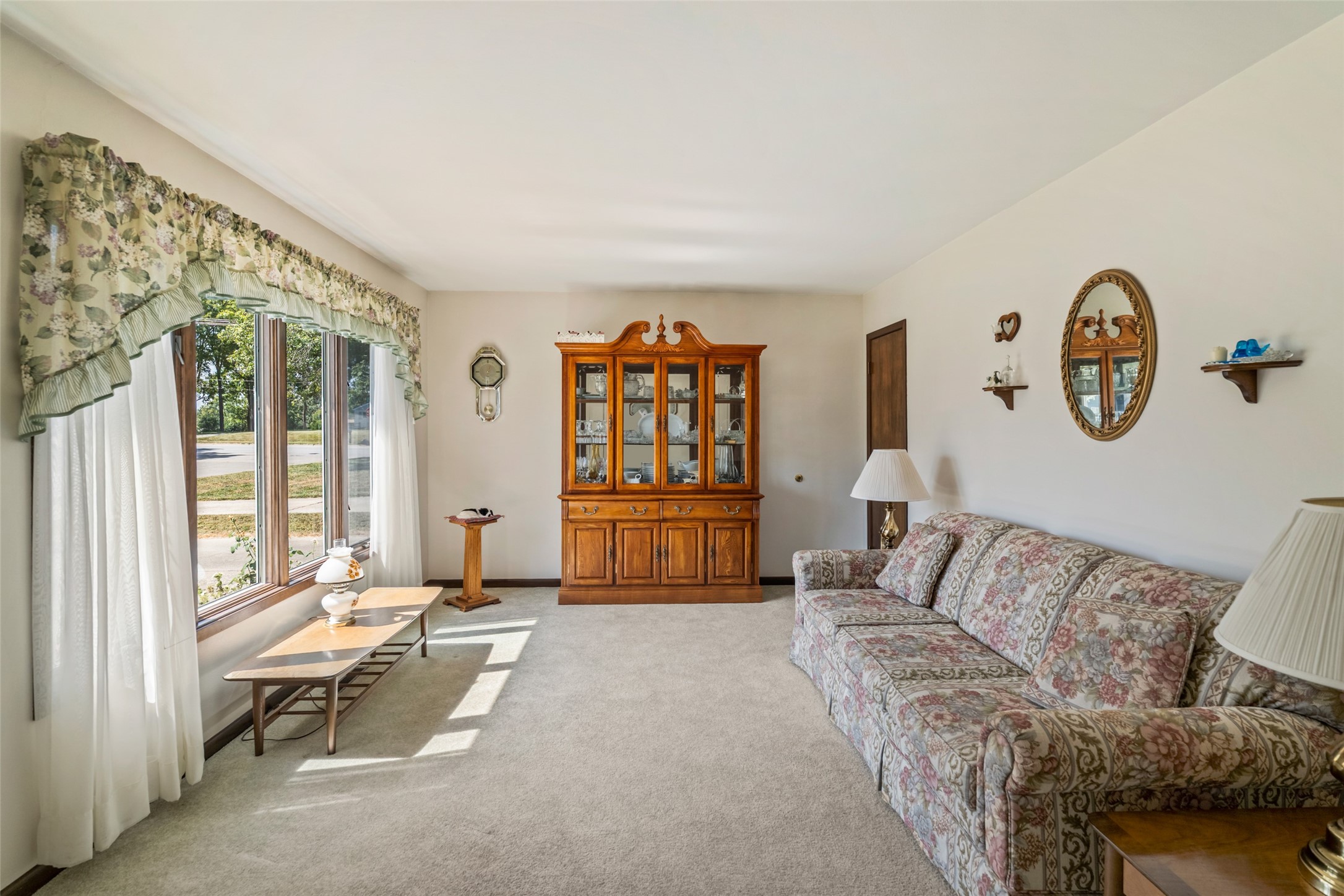 505 Edgeland Drive
