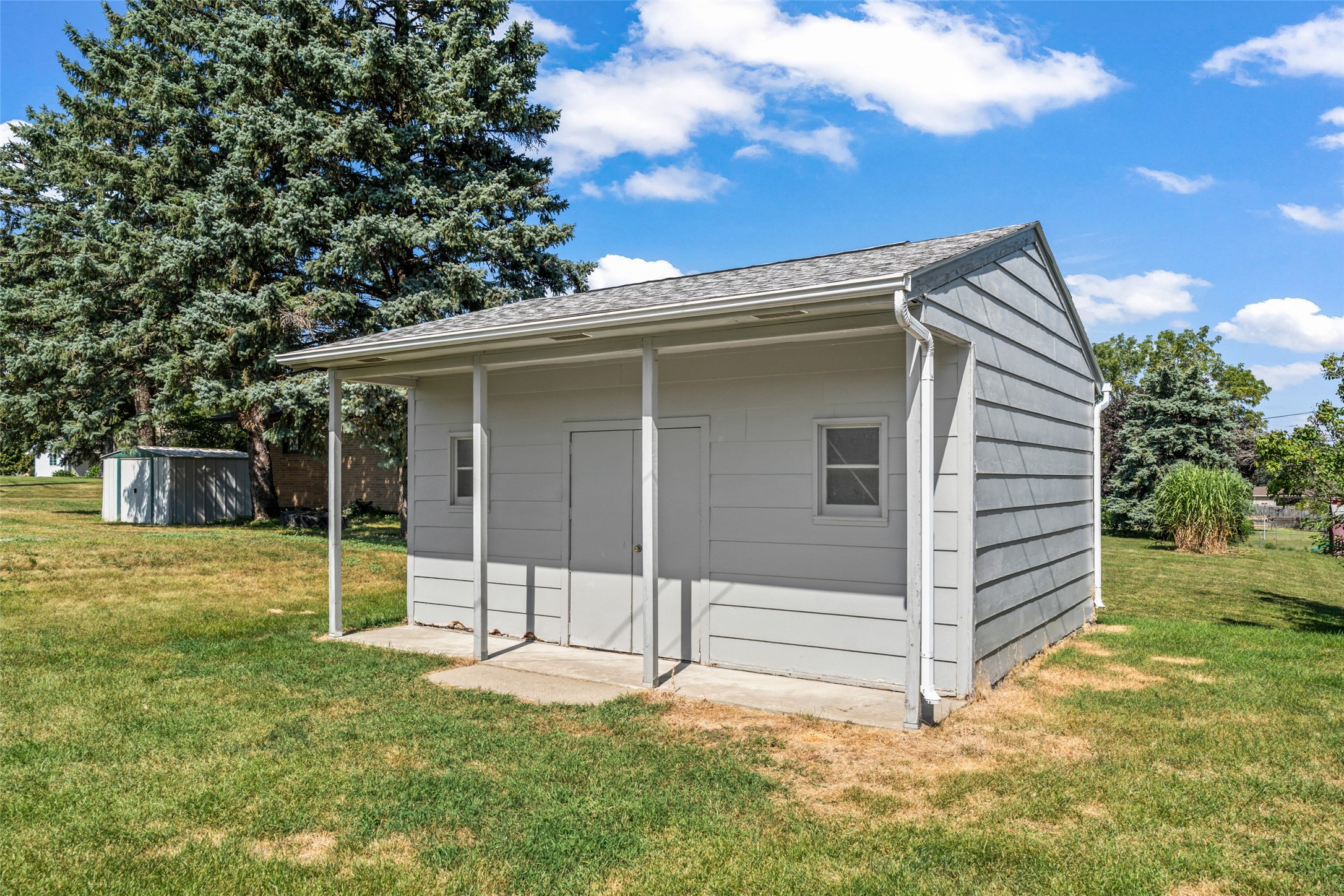 505 Edgeland Drive