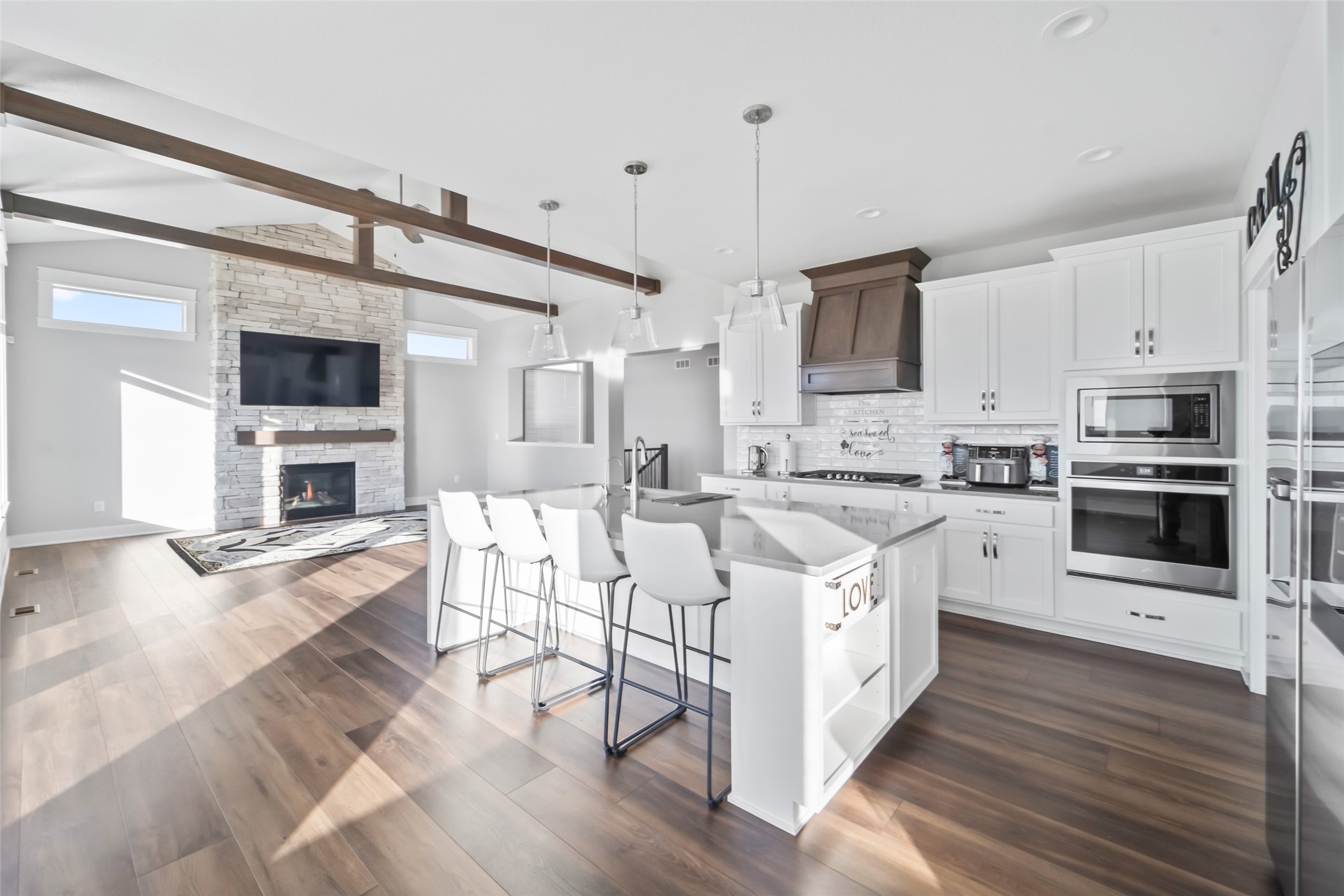 2860 NW Brookside Drive