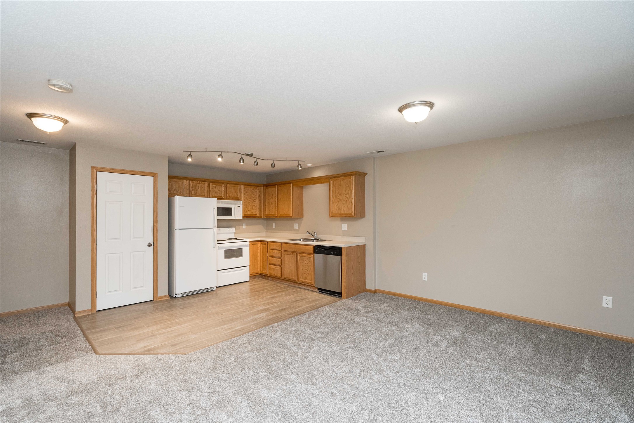 8302 Westown Parkway 10008