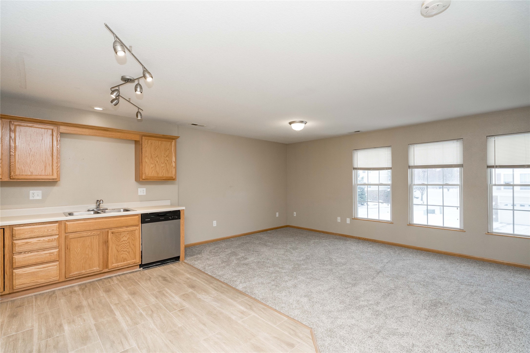 8302 Westown Parkway 10008