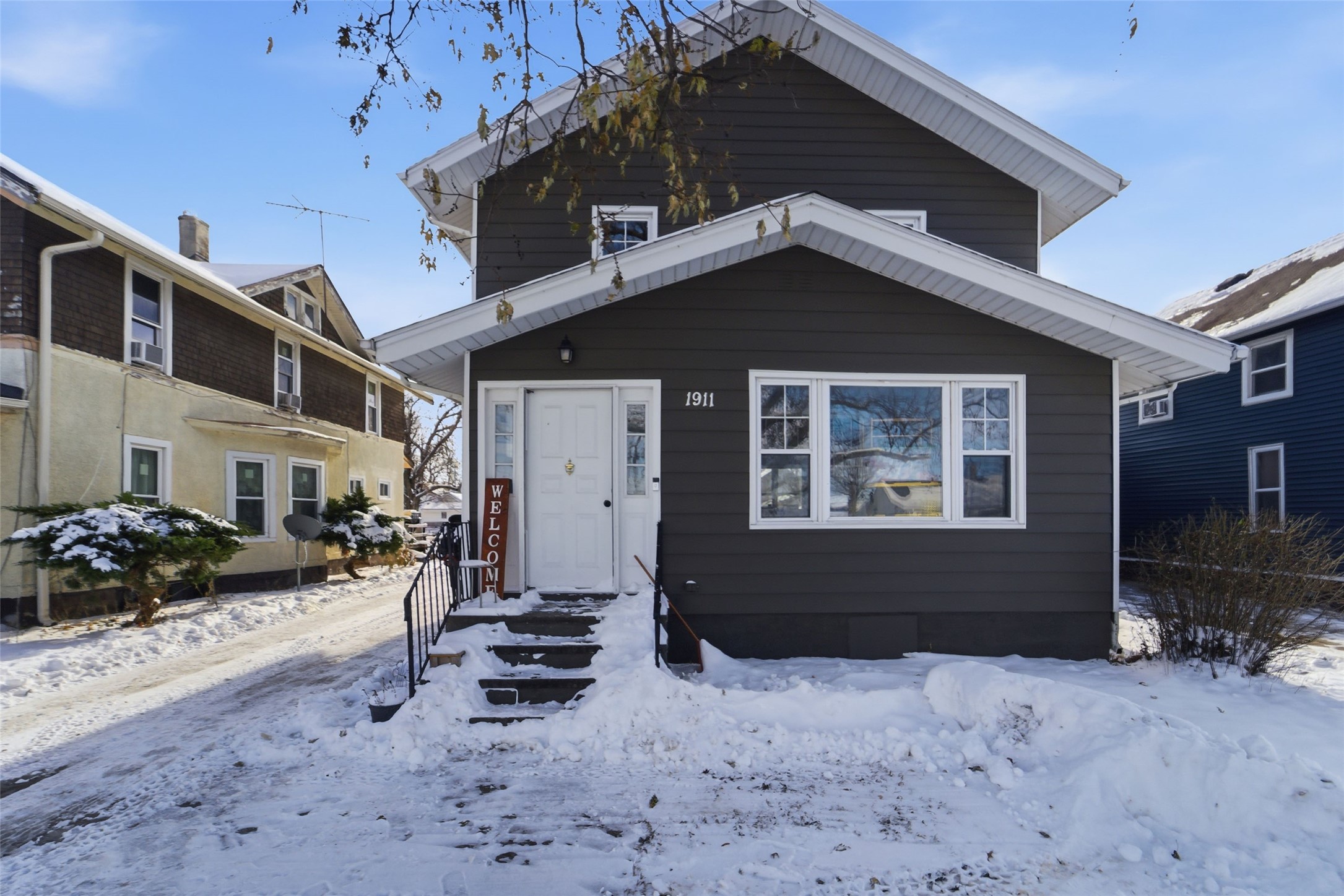 1911 Lucinda Street
