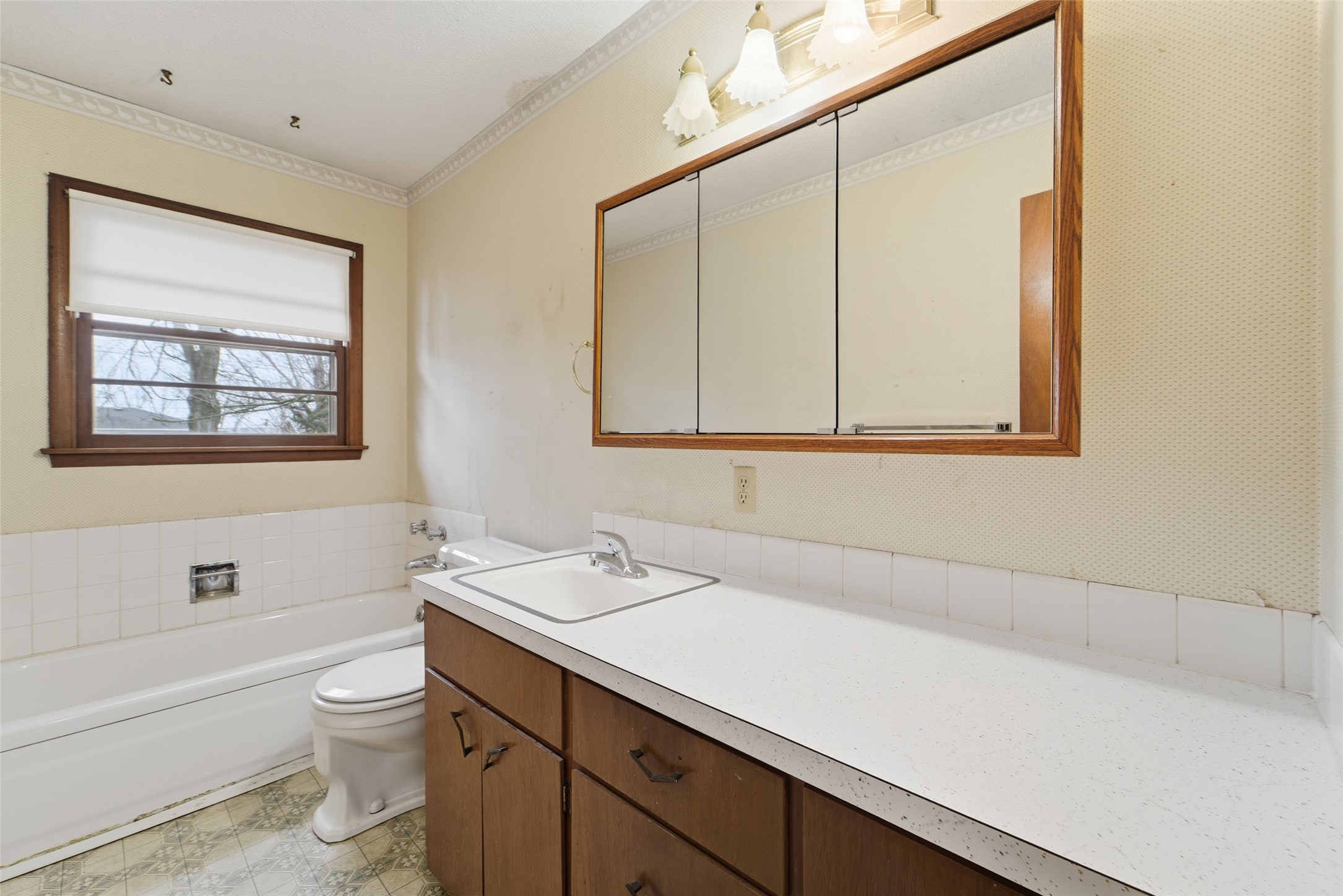 1301 SW Kenworthy Drive