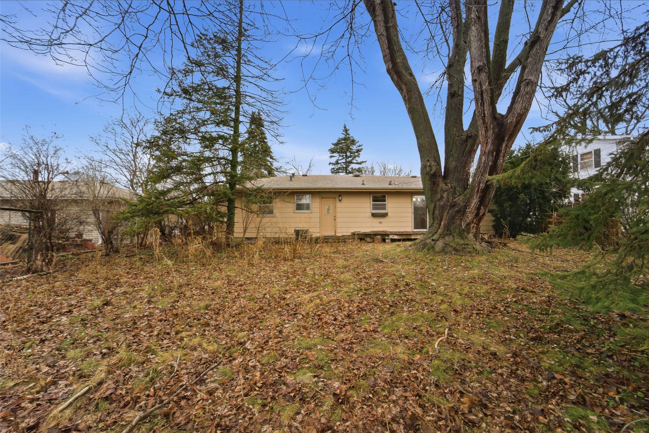 1301 SW Kenworthy Drive