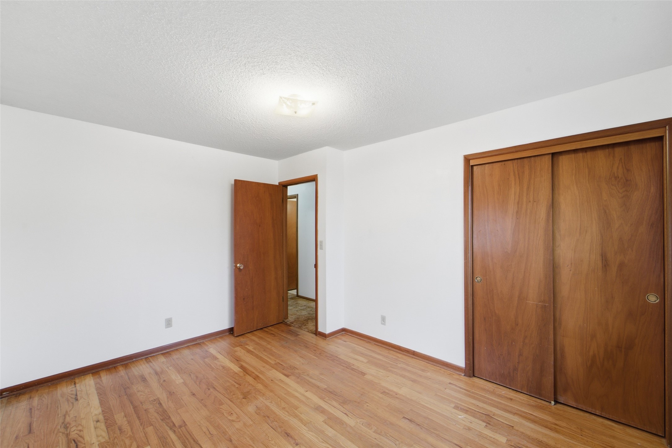 1301 SW Kenworthy Drive