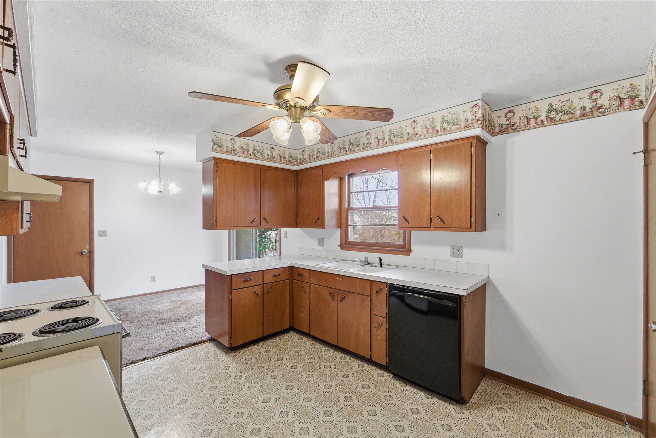 1301 SW Kenworthy Drive